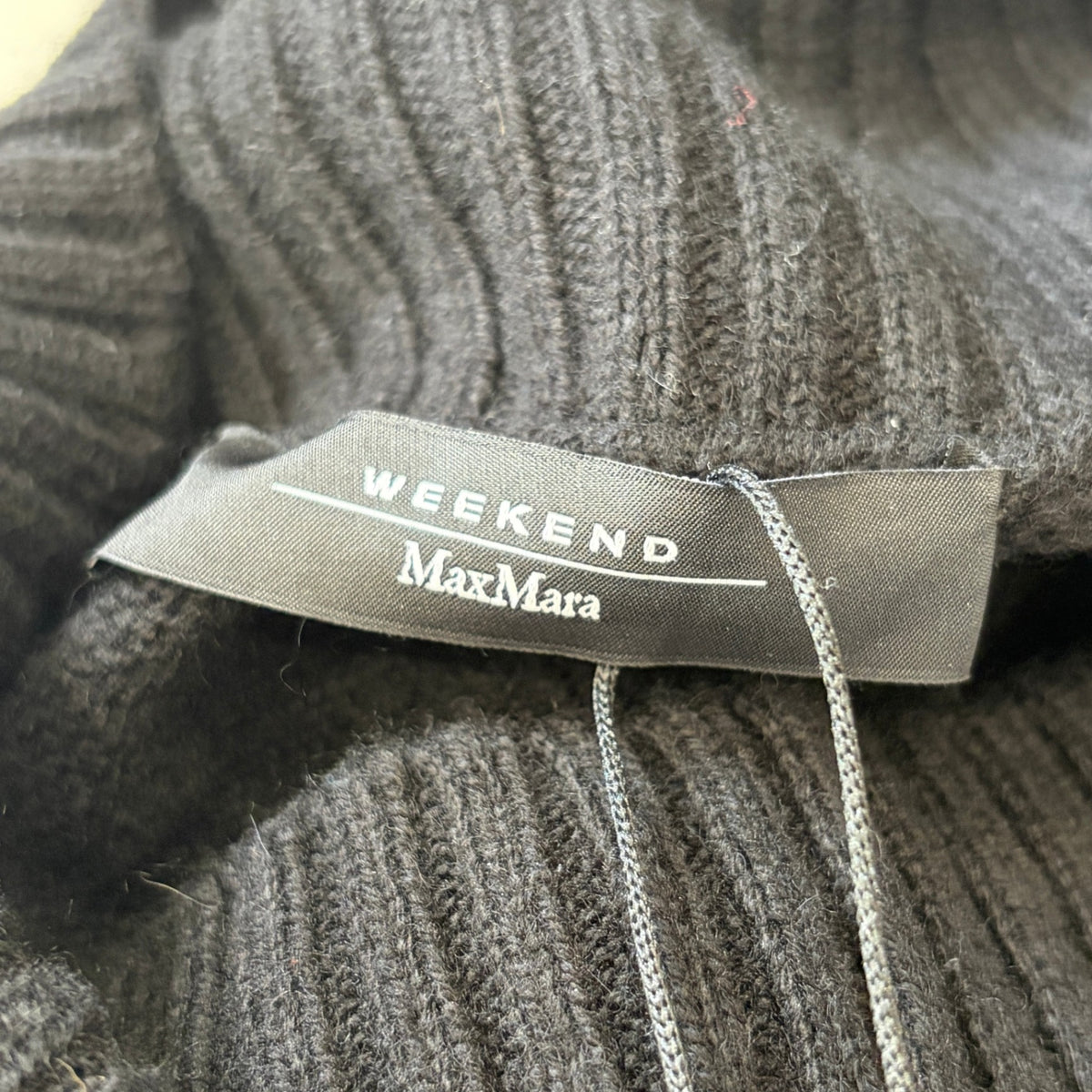 Weekend Max Mara Black Cashmere Poncho RRP £335