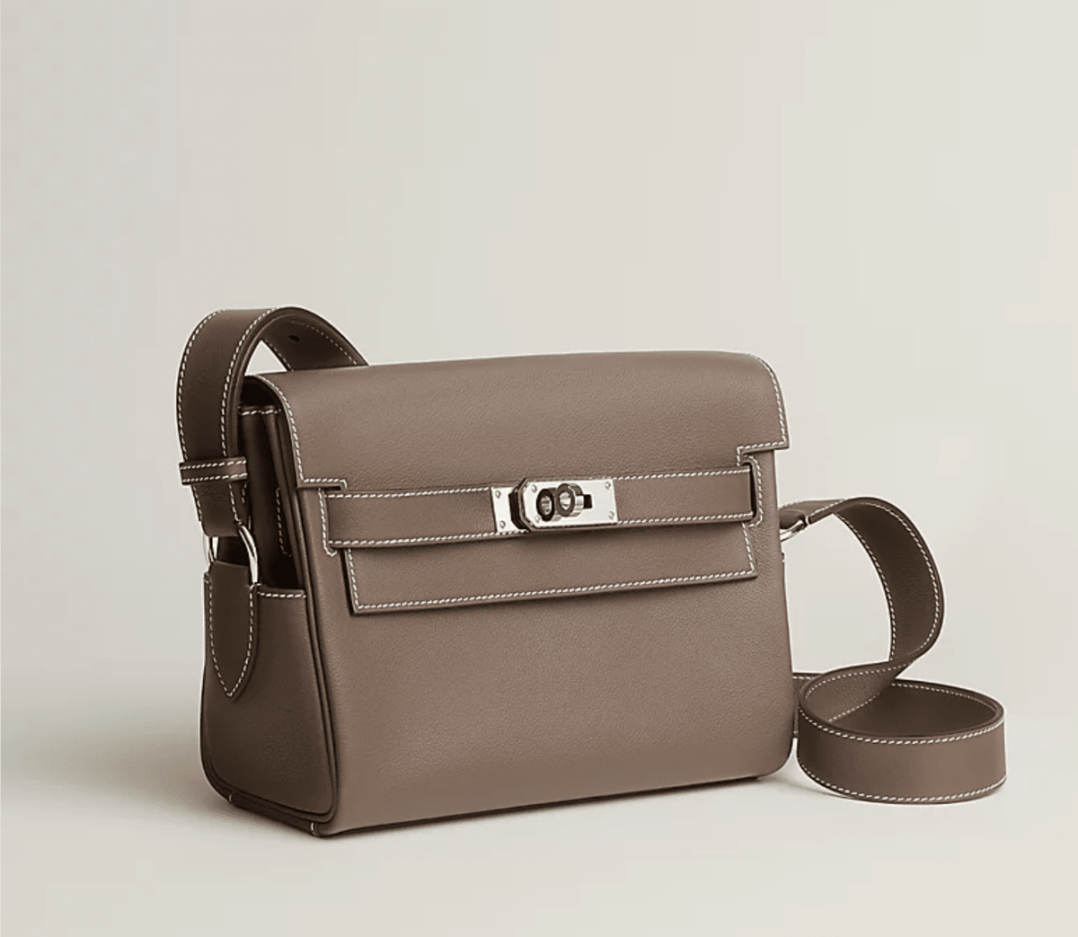 Hermès Kelly Messenger PM Bag in Étoupe Togo Calfskin RRP £9,970 | Authentic Preloved - Reloved Again