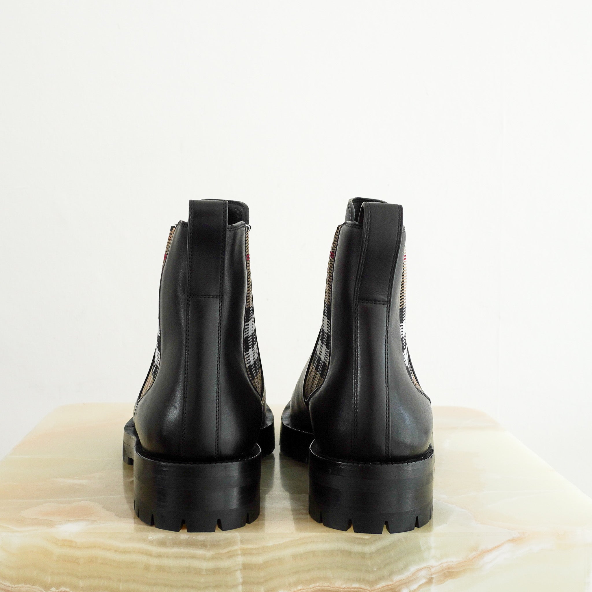 Burberry Check Chelsea Boots in Black Leather (RRP £725) | Authentic Preloved - Reloved Again