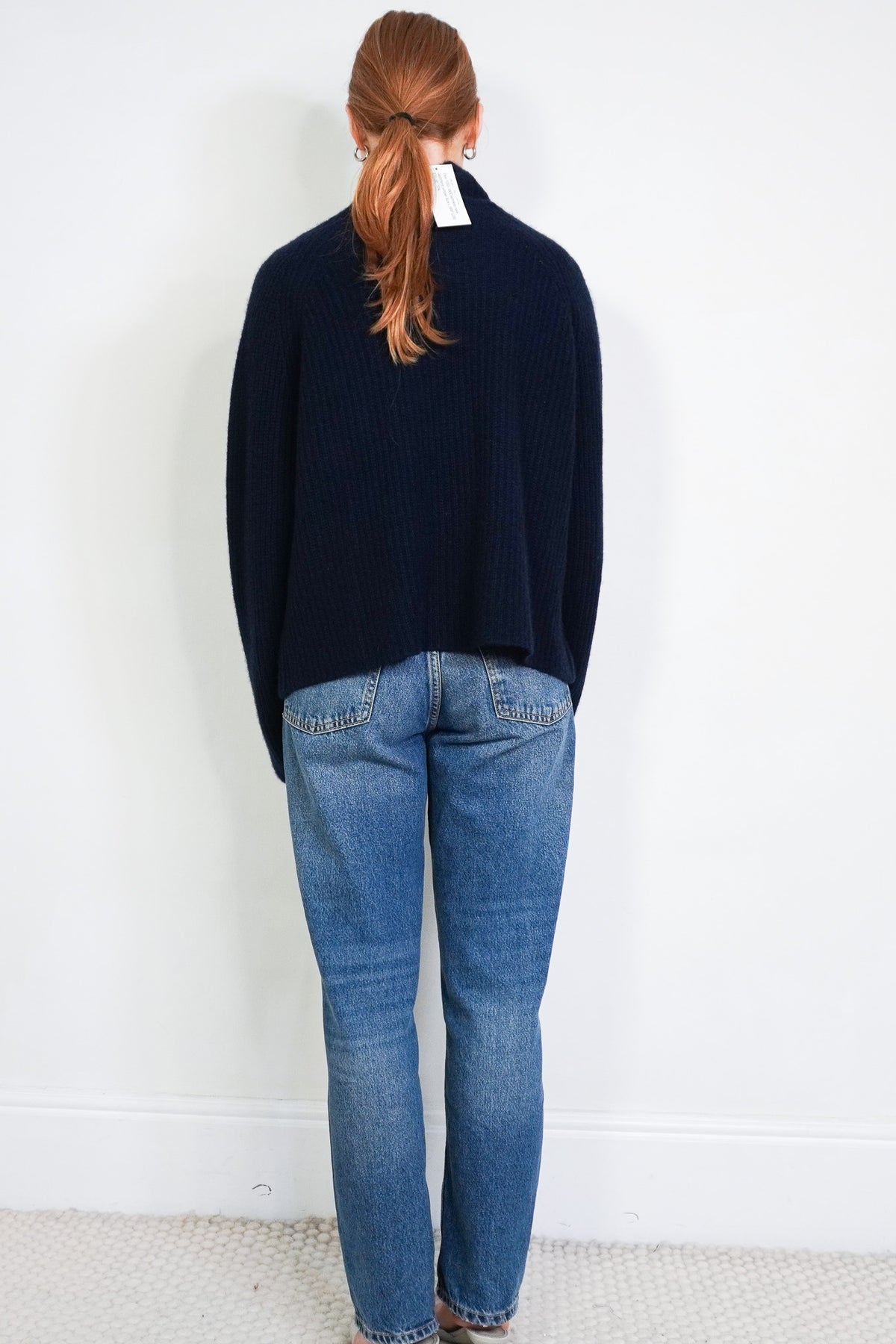 Back Image: 360 Cashmere navy Jumper