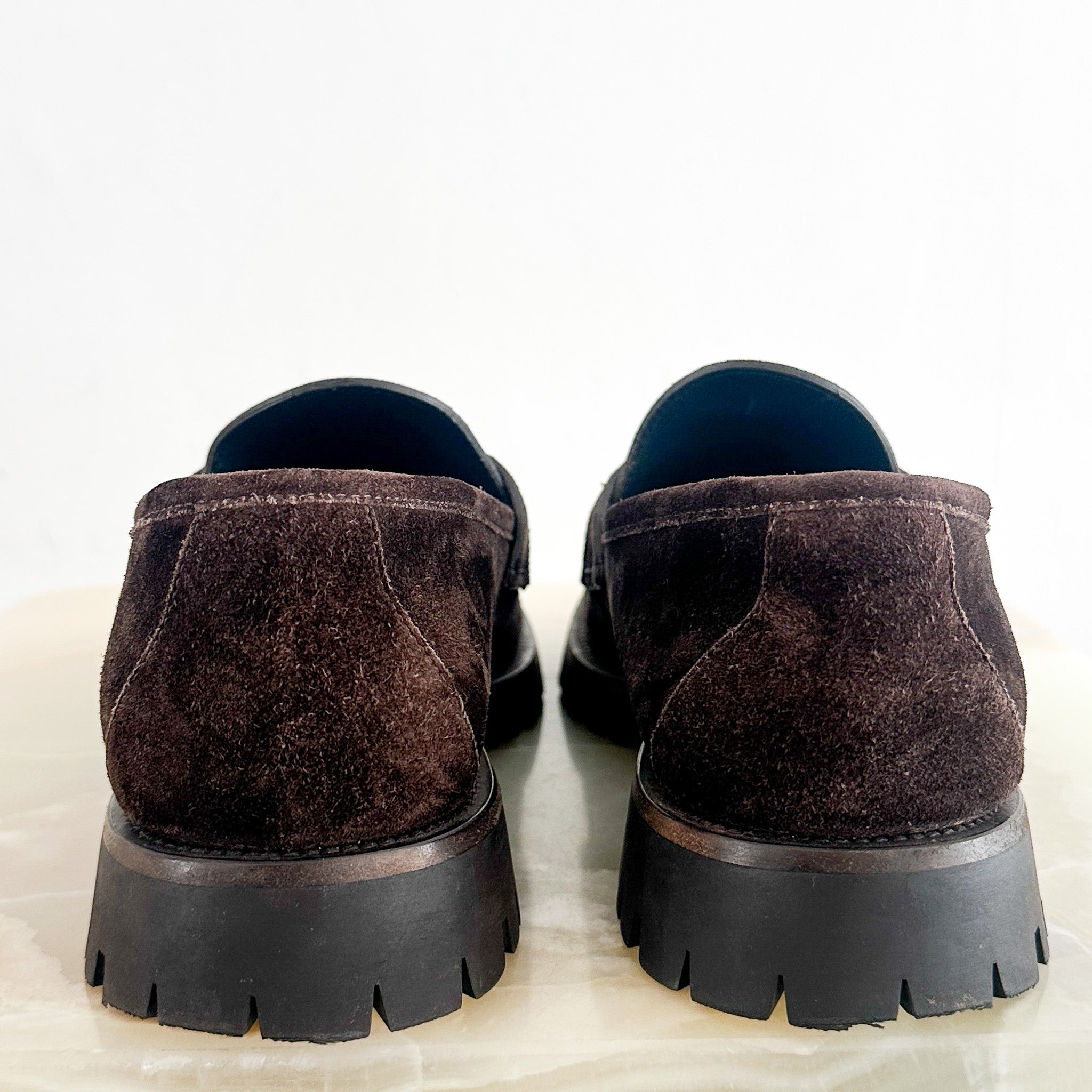 Back Image: GUCCI horsebit Loafers in Brown Suede