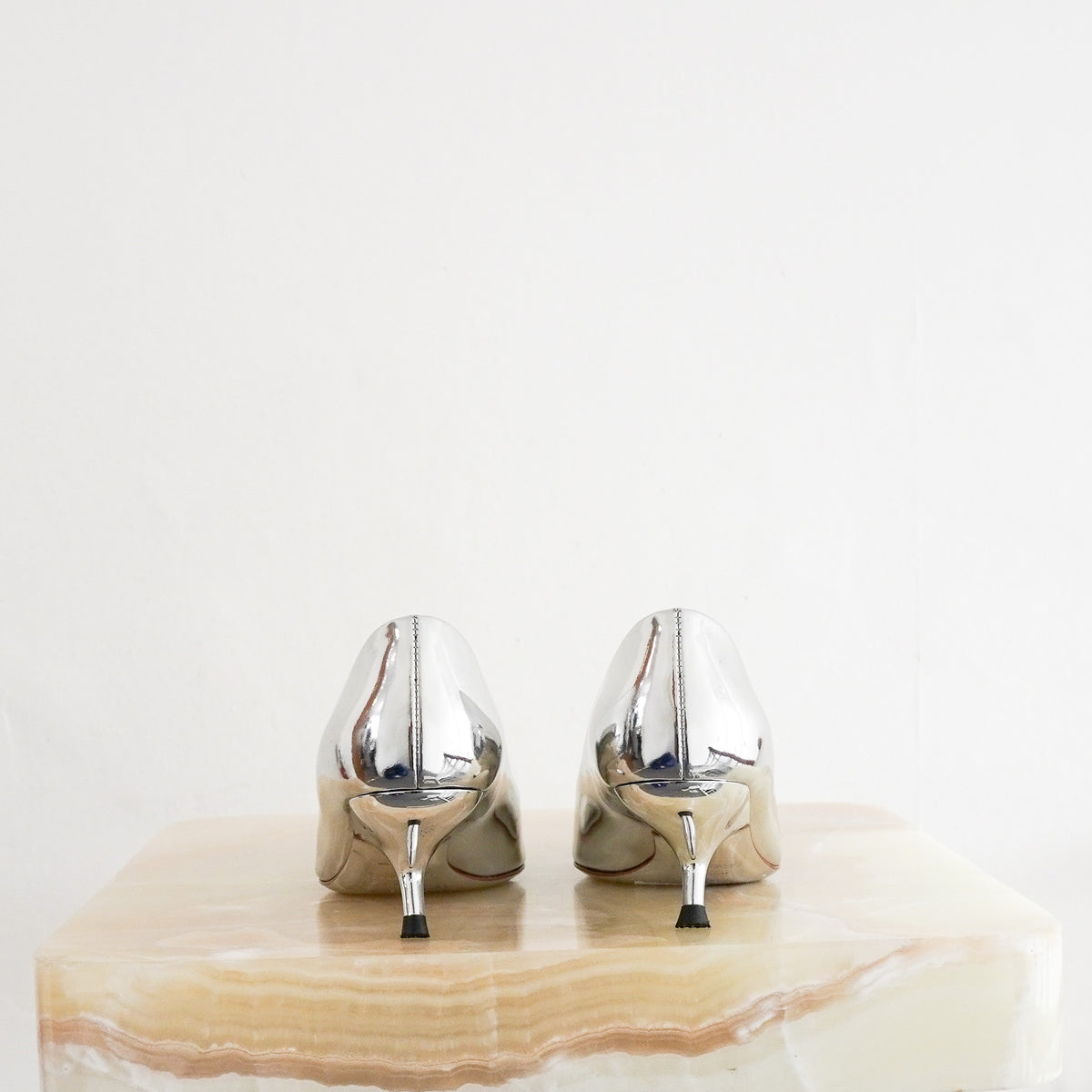 Back Image: Salvatore Ferragamo Metallic Silver Pointed-Toe Kitten Heels