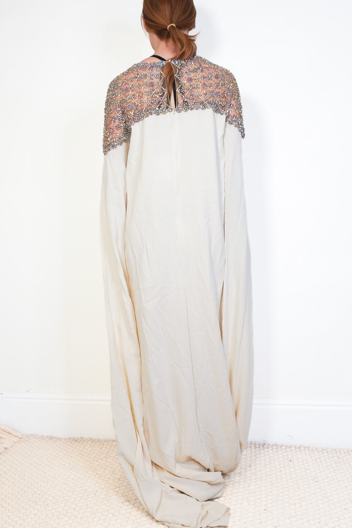 Back: NEW Oscar de la Renta Cream Embellished Silk Cape Evening Gown