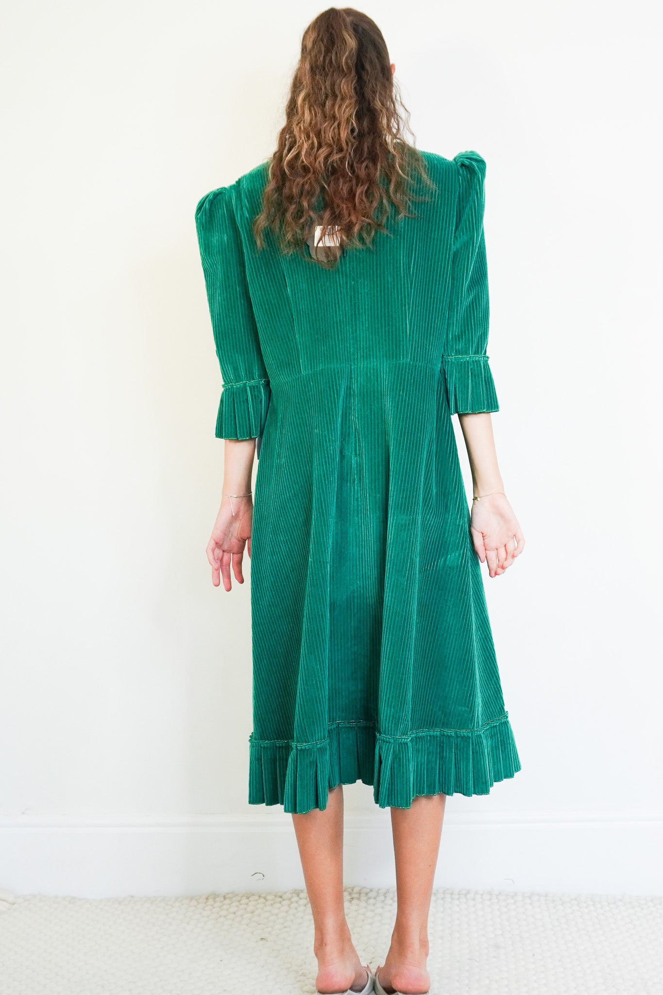 Back image The Vampire’s Wife Jumbo Cord Dress in Emerald
