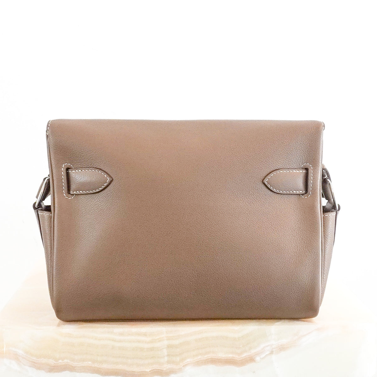 Hermès Kelly Messenger PM Bag in Étoupe Togo Calfskin RRP £9,970 | Authentic Preloved - Reloved Again