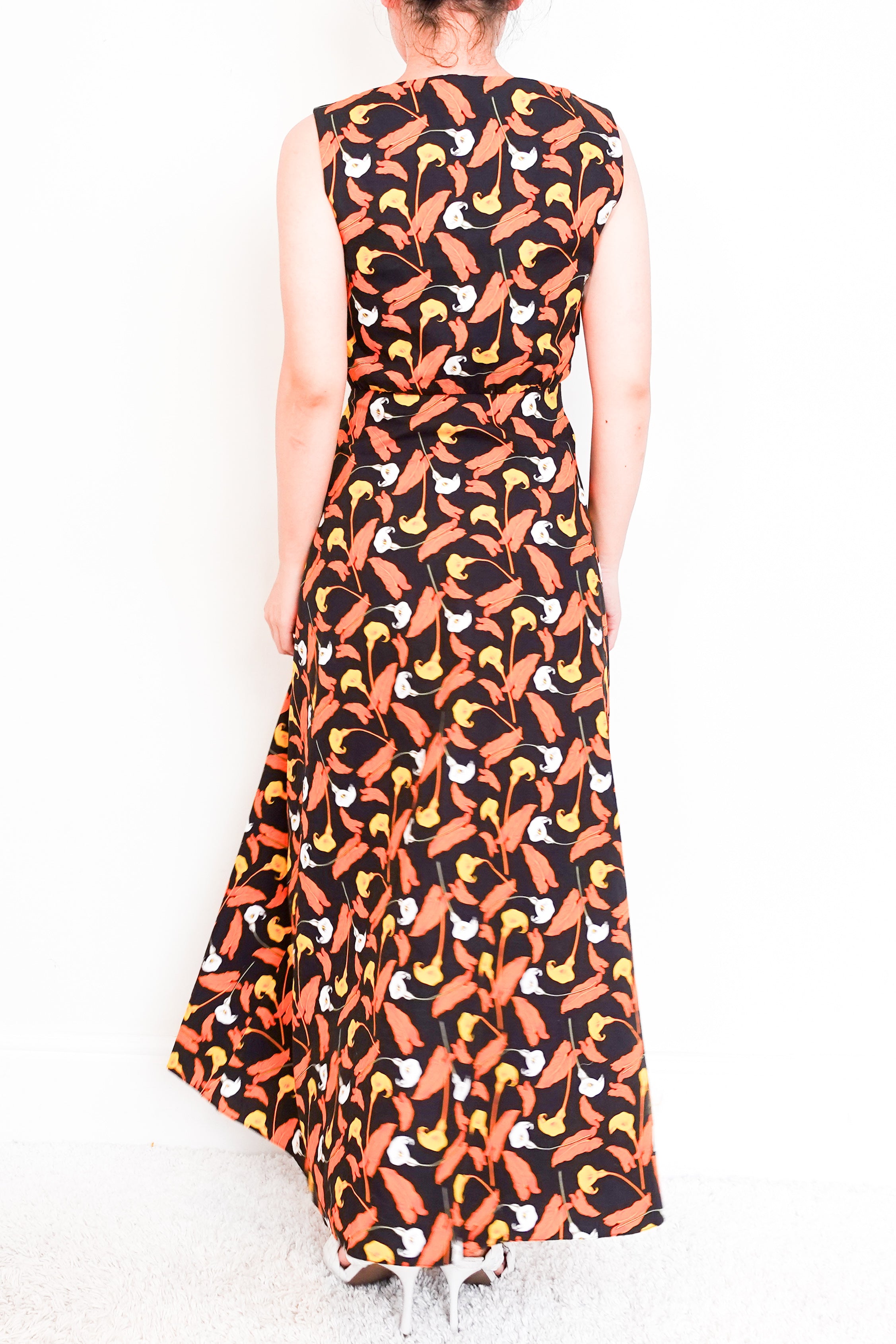 Borgo-De-Nor-Orange-Floral-Maxi-dress-with-tie-back-picture