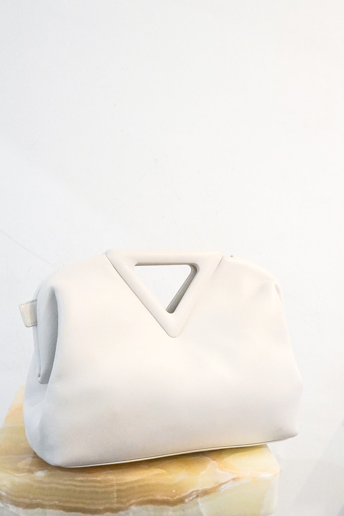 Bottega Veneta Point Shoulder Bag in White RRP £2370 | Authentic and Preloved - Reloved Again