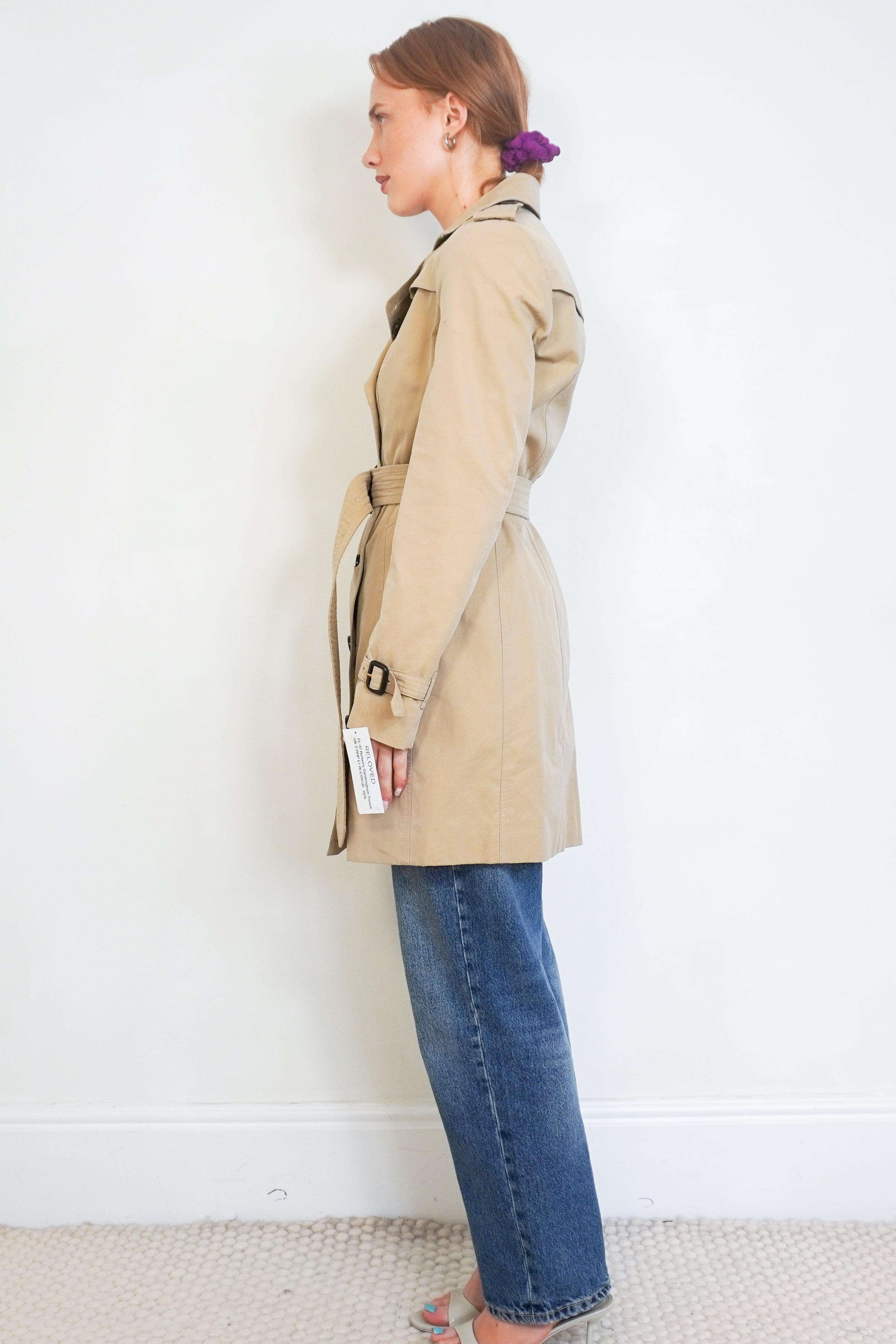 Burberry The Sandringham Medium Beige Cotton Trench Coat side photo chelsea london