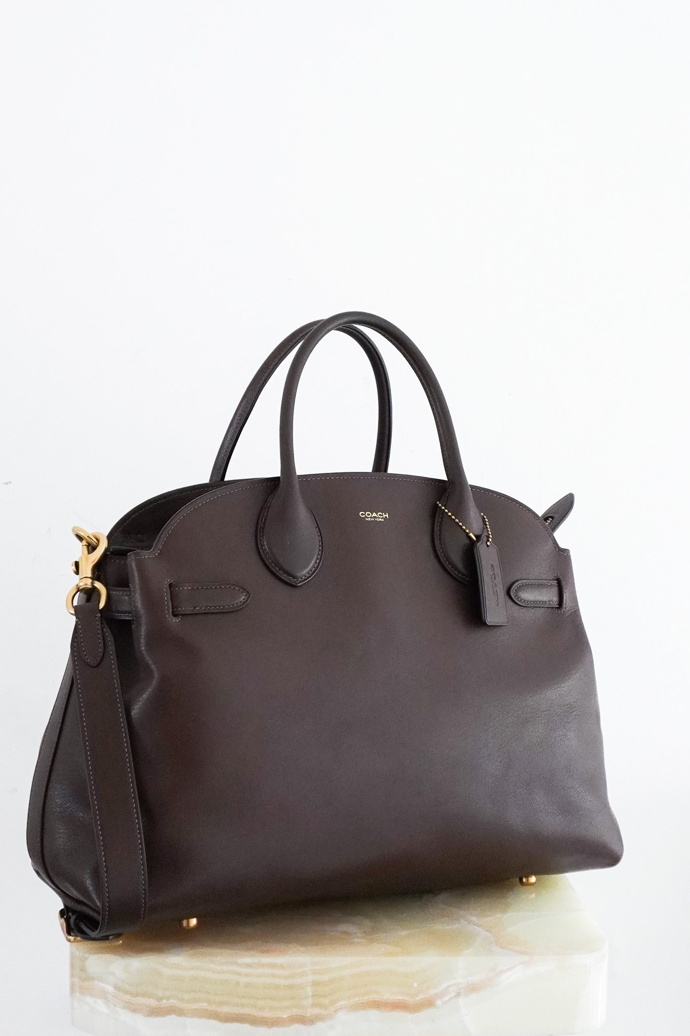 CURRENT-SEASON-Coach-Soft-Empire-Carryall-Bag-40-in-Brass-Merlot-front-picture-chelsea-london