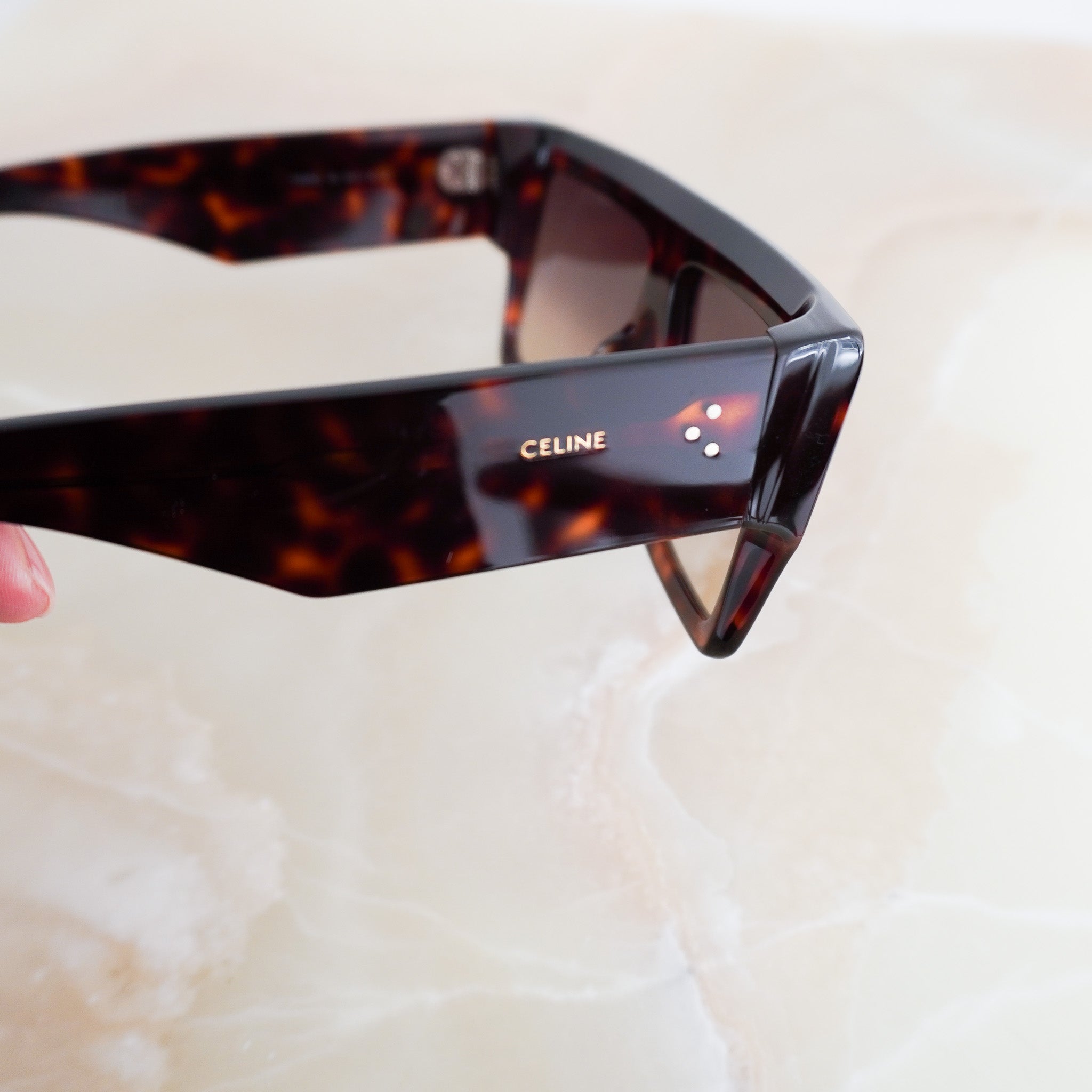 Celine-Flat-Top-Tortoise-Shell-Sunglasses-side-picture