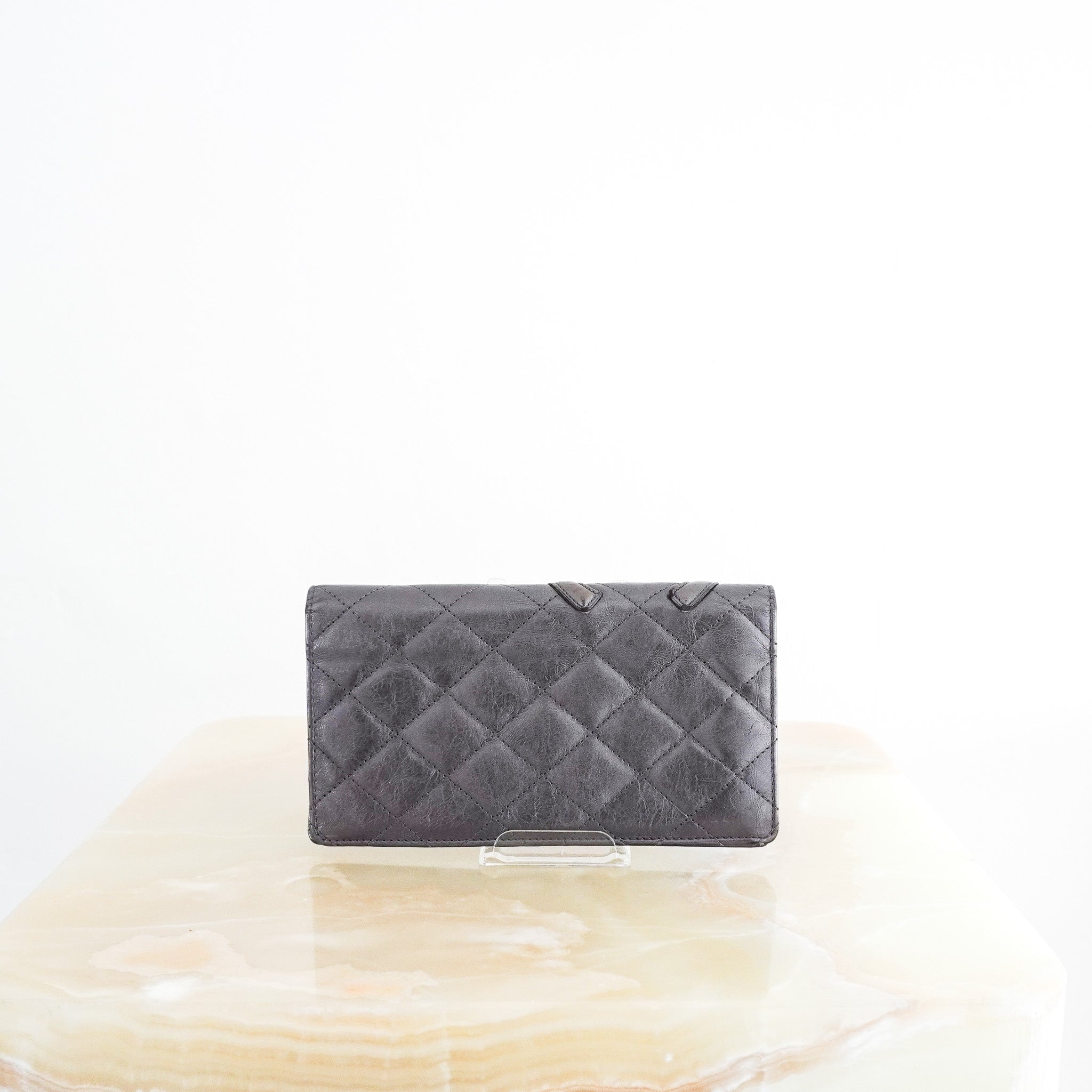 Chanel-CC-Cambon-Long-Line-Wallet-in-Grey-back-picture