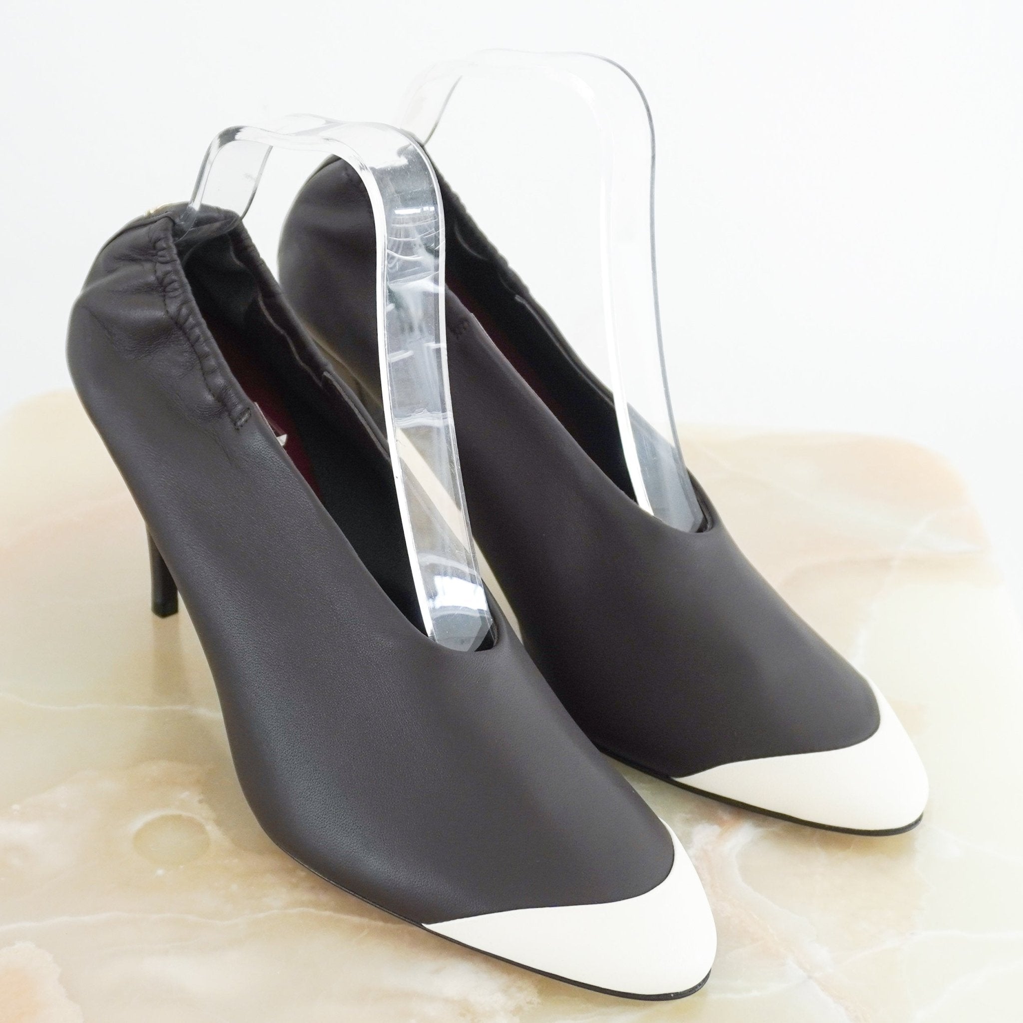 NEW CURRENT SEASON Chanel Lambskin Leather Pumps | Authentic Preloved - Reloved Again