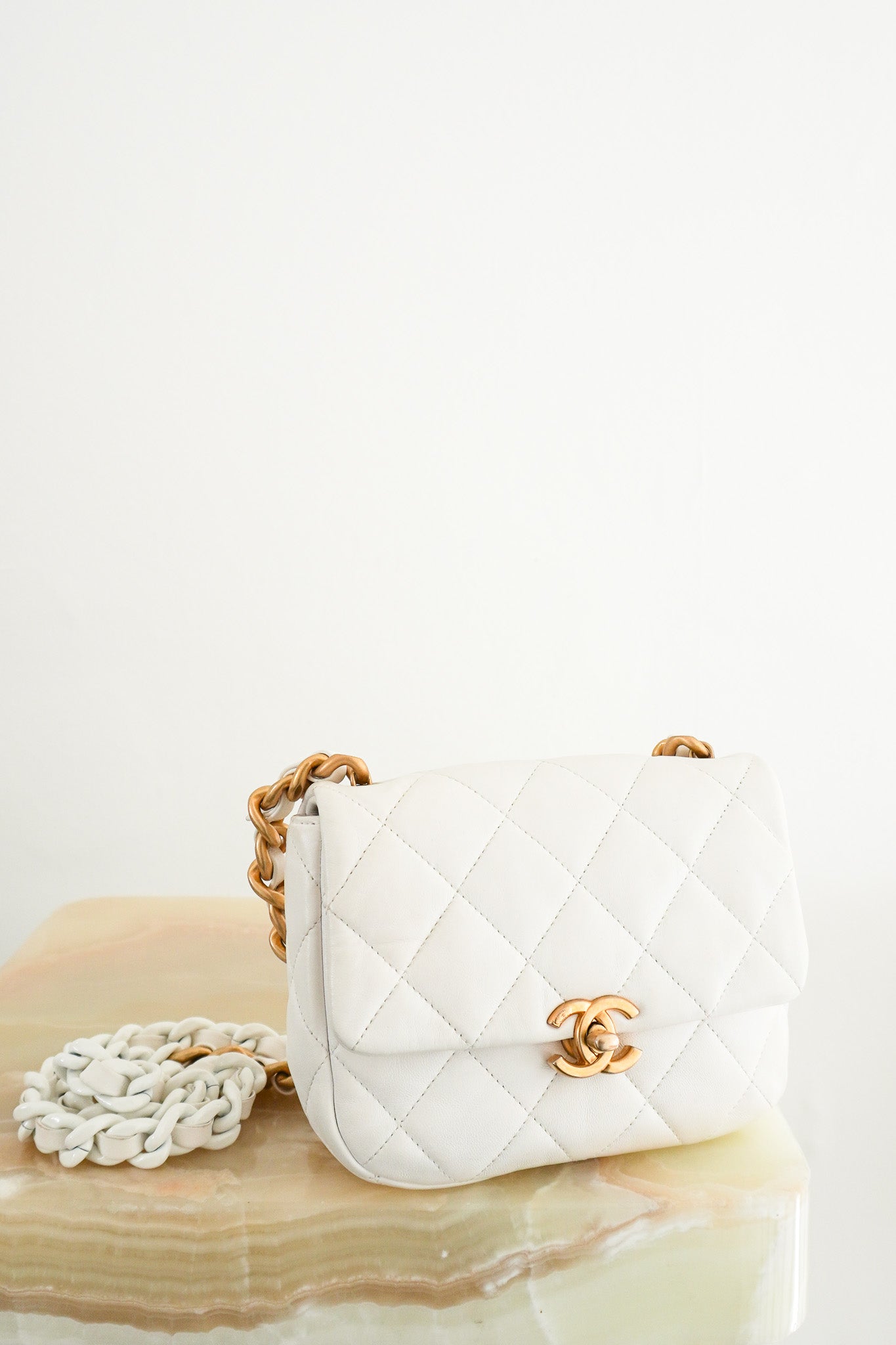 Chanel-White-Lambskin-Flap-Bag-front-picture-chelsea-london