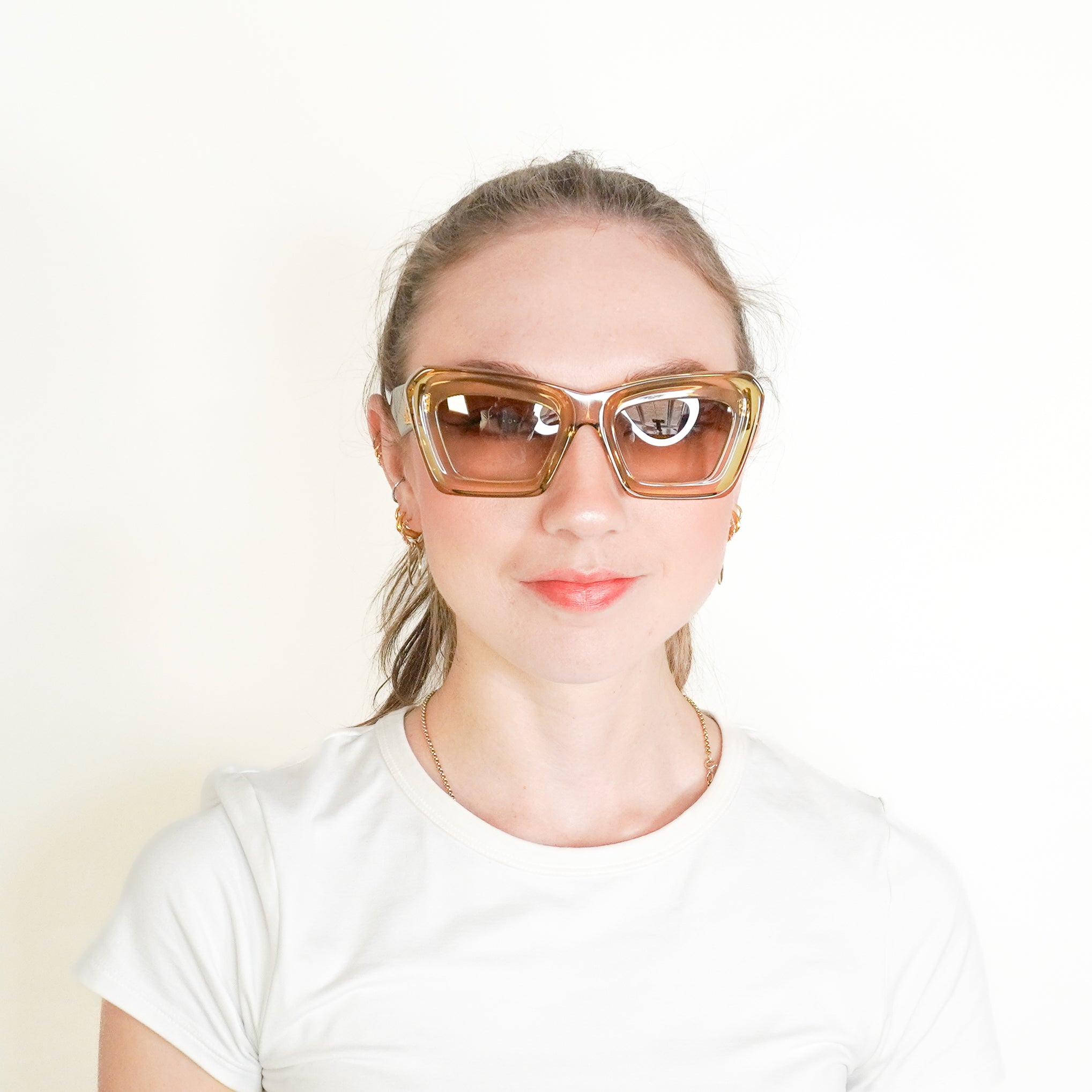 Loewe Anagram LW40145I 96F Brown Cat-Eye Sunglasses (RRP £330) | Authentic Preloved FINAL SALE