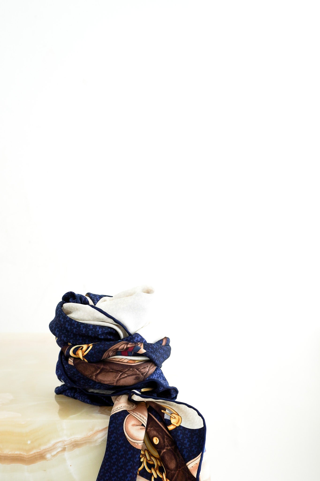 NEW Gucci Silk Gold Chain Scarf RRP £450 | Authentic Preloved - Reloved Again