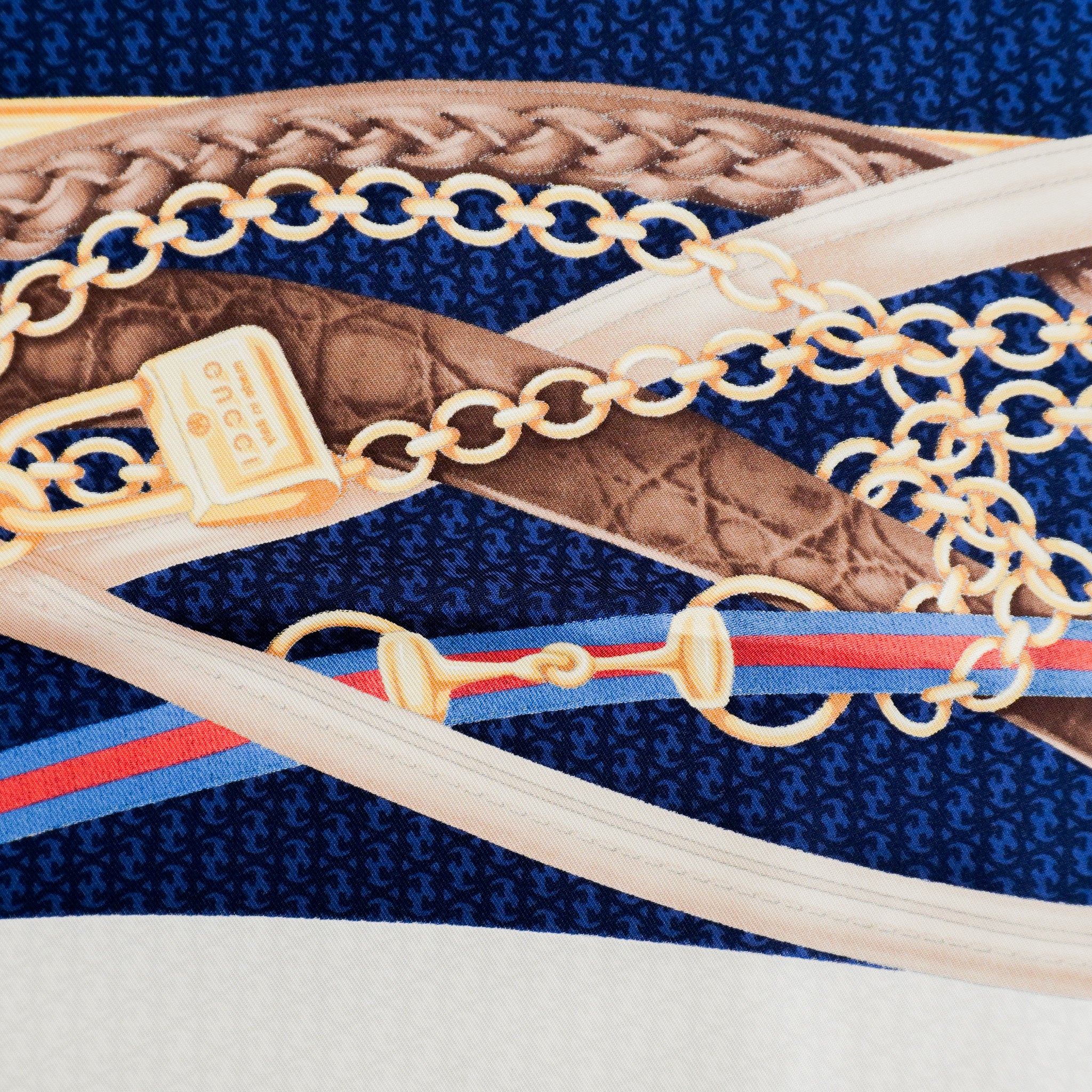 NEW Gucci Silk Gold Chain Scarf RRP £450 | Authentic Preloved - Reloved Again