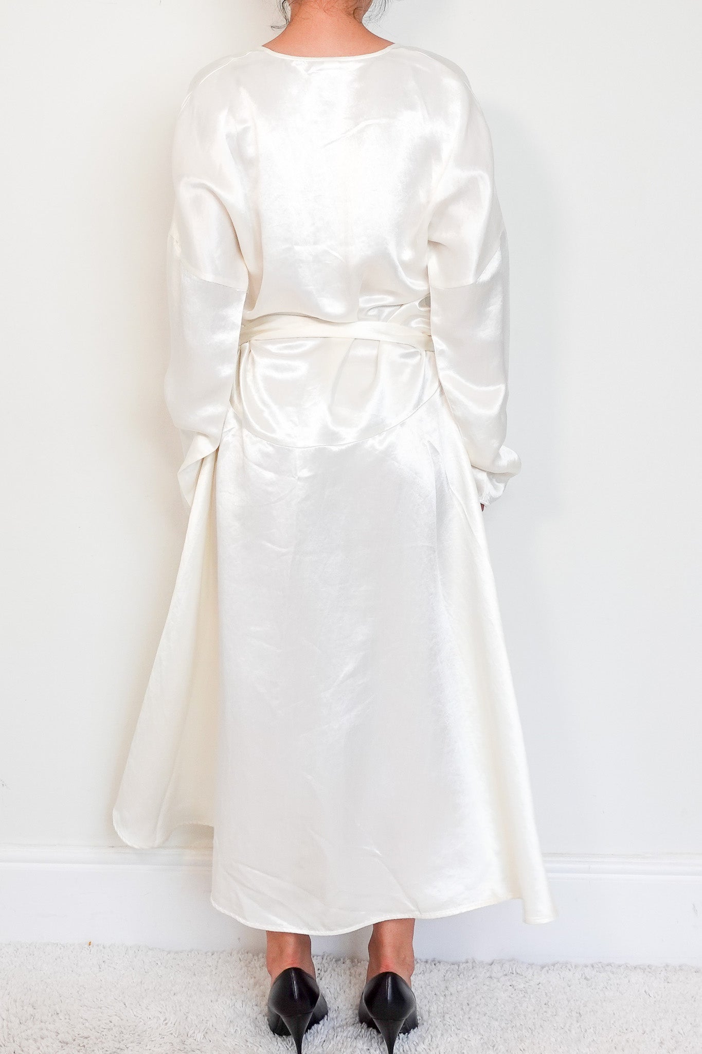 Georgia Alice Belted Cream Satin Kaftan RRP £395 | Authentic Preloved