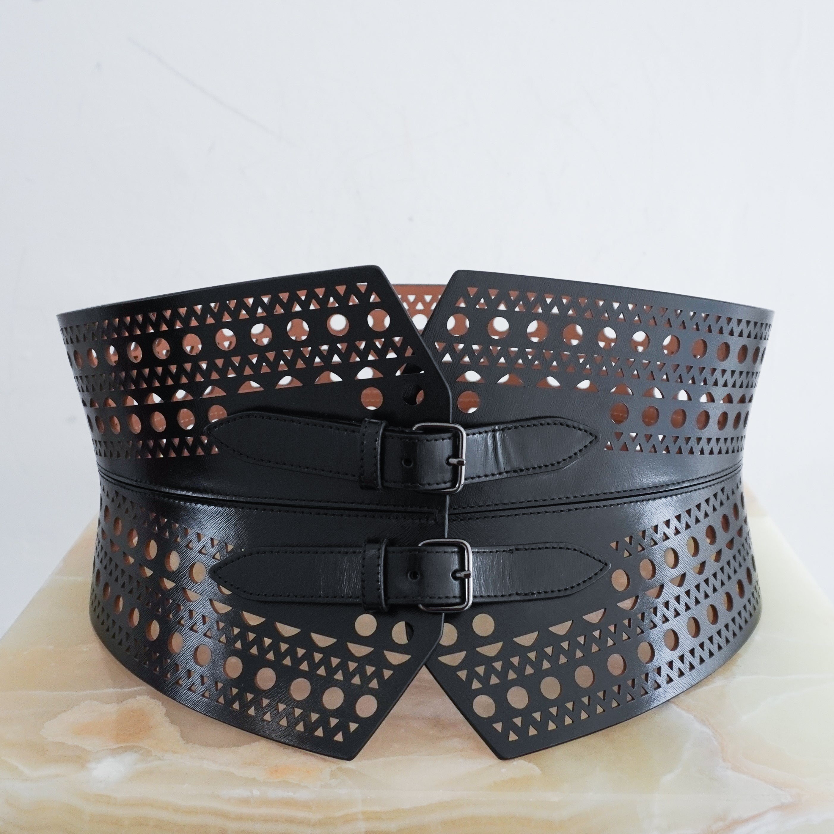 Alaia Laser cut out belt RRP £990| Authentic Preloved