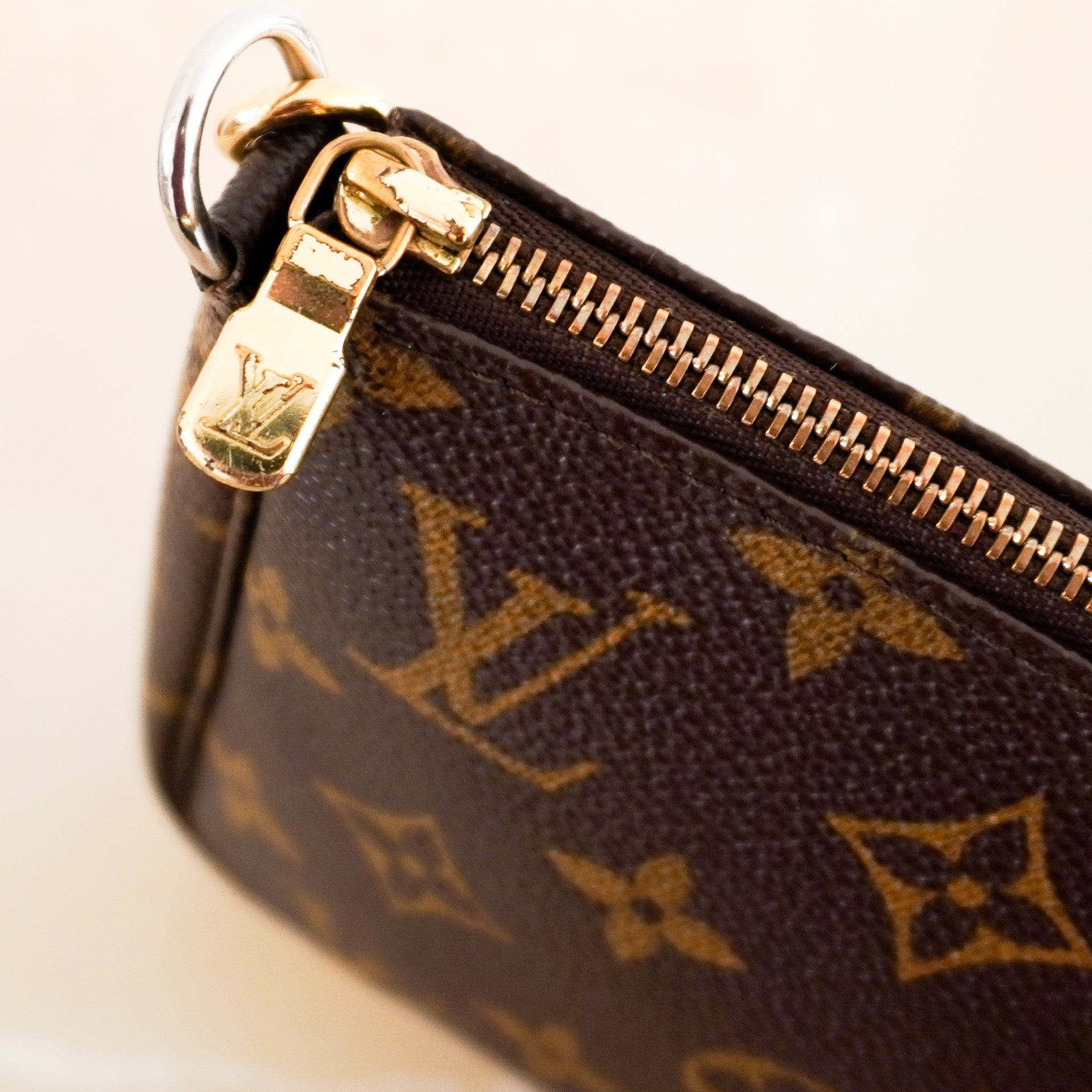 Louis Vuitton Vintage Pochette | Authentic Preloved - Reloved Again