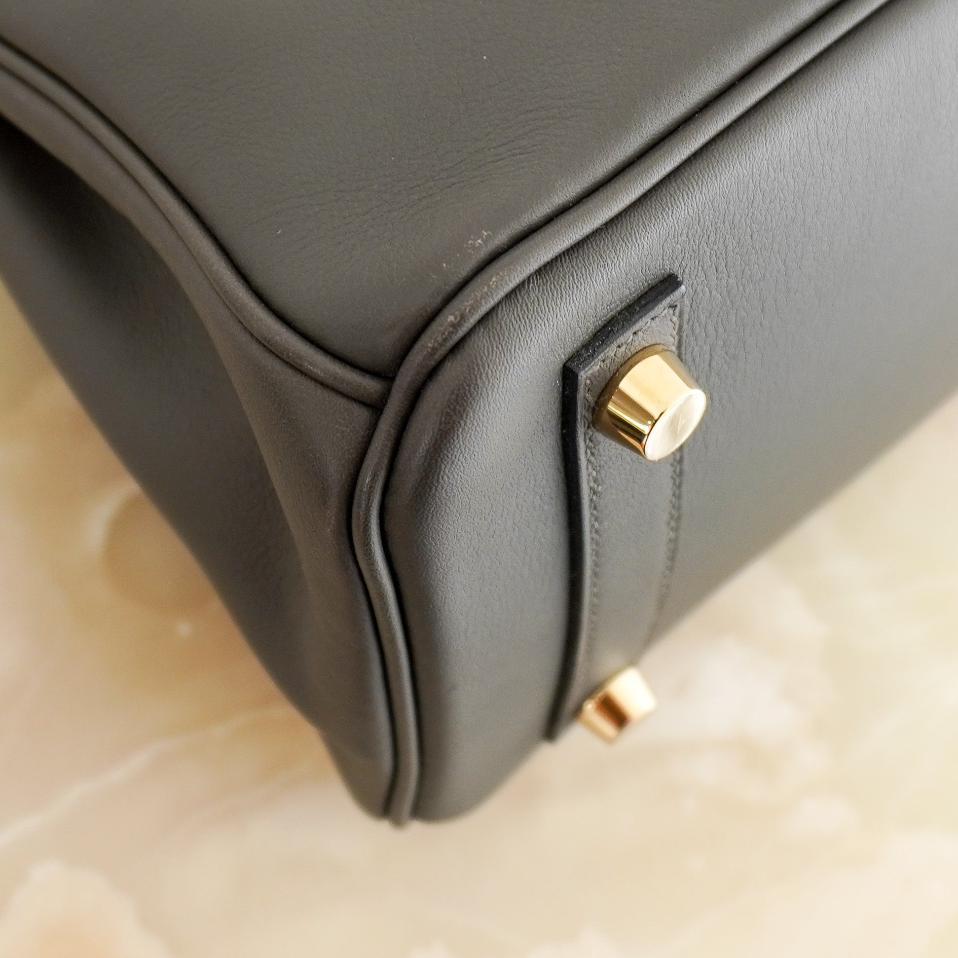 Hermès Birkin 25 Retourne Etain Swift Leather Gold-Tone Hardware | Authentic Preloved