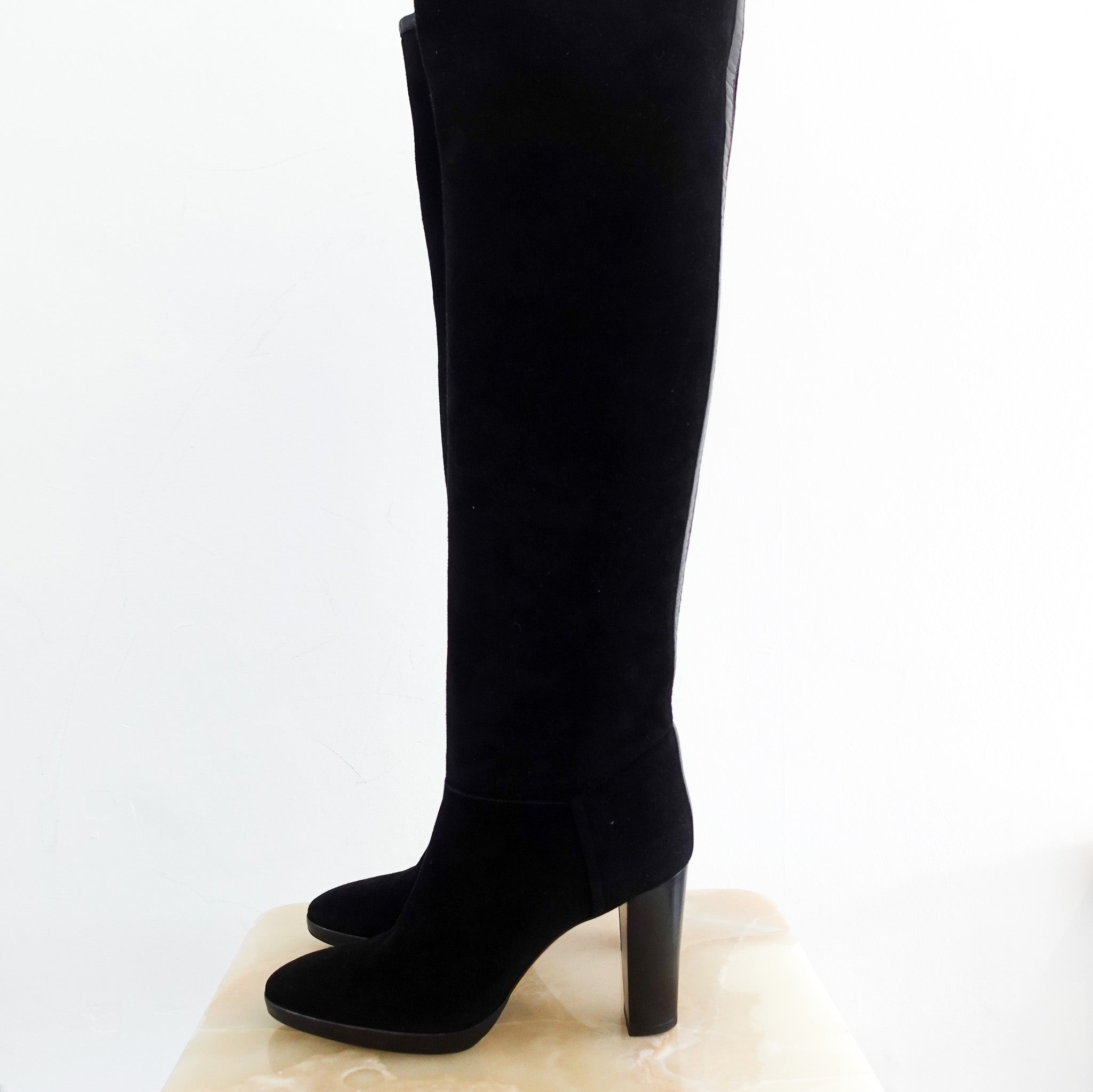 Loro Piana Knee high heeled Suede boots in black RRP £1600 | Authentic Preloved - Reloved Again