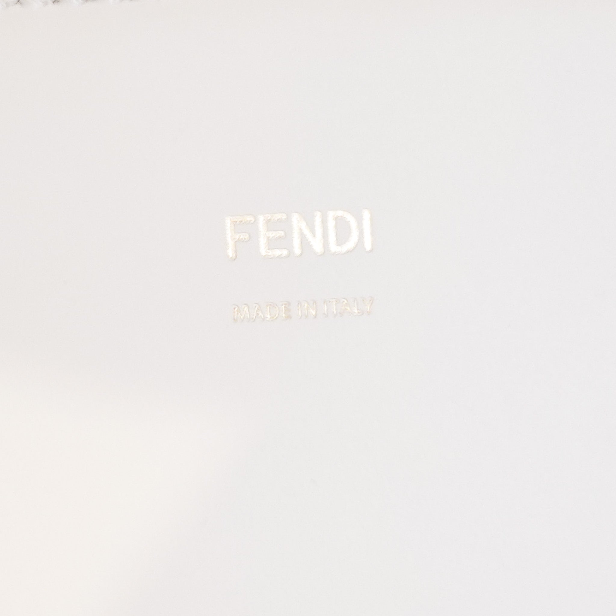 NEW Fendi Sunshine Medium White Tote Bag RRP £2250 | Authentic Preloved - Reloved Again