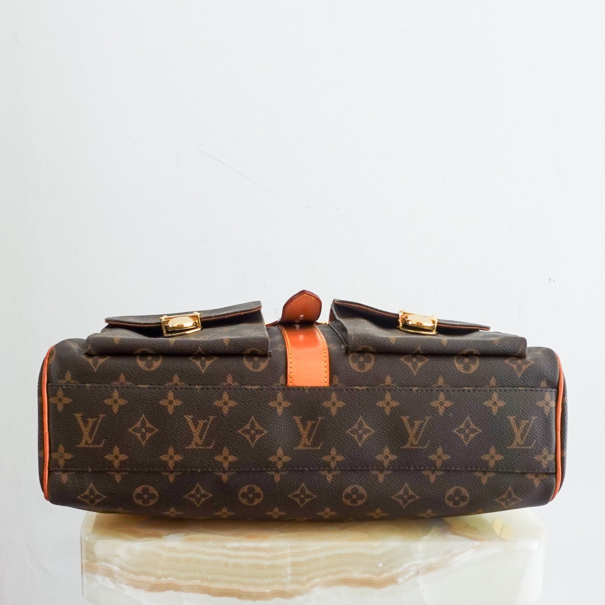 Manhattan GM bag RRP £1.1k - Reloved Again