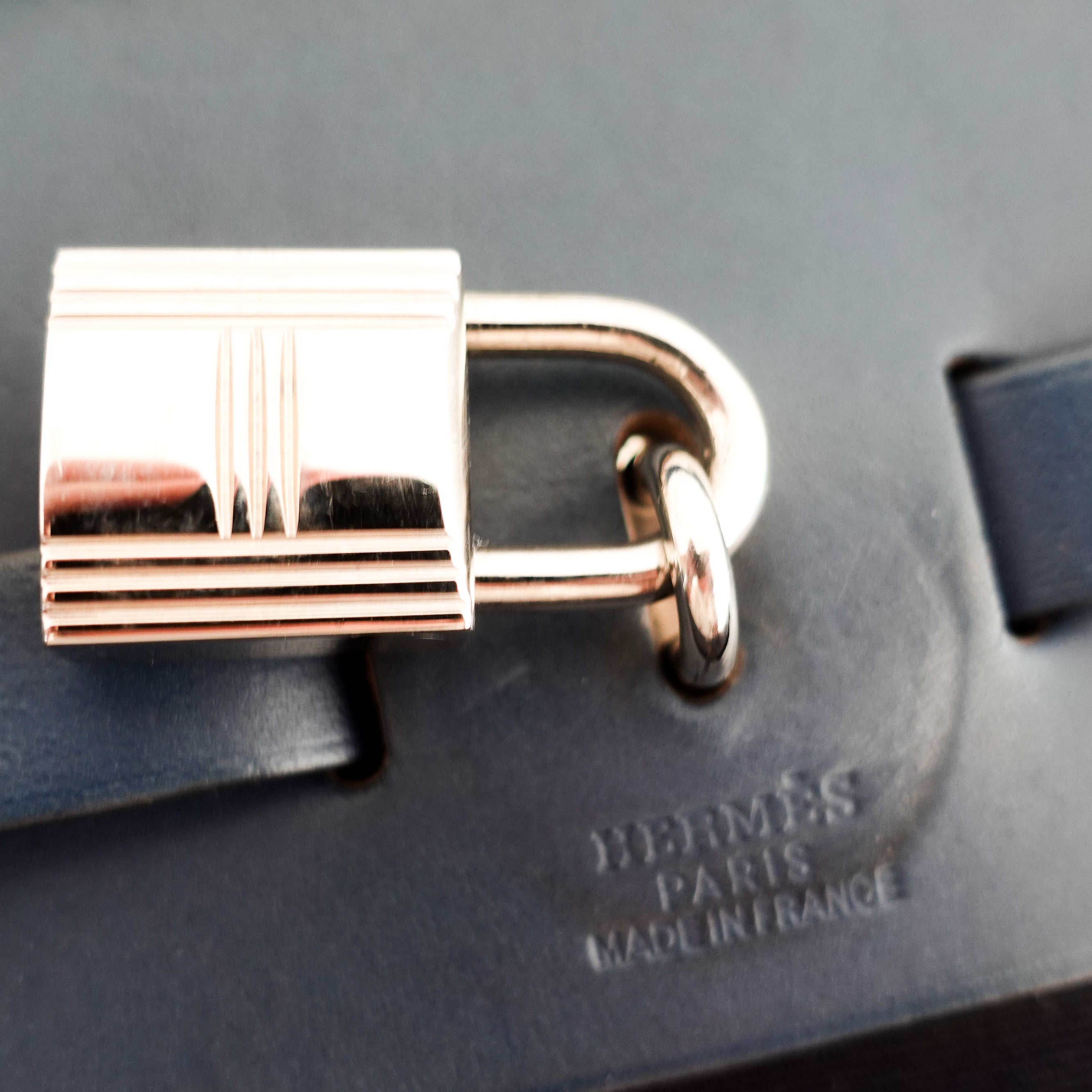 Hermès Navy 30 Canvas Herbag RRP £2300 | Authentic Preloved
