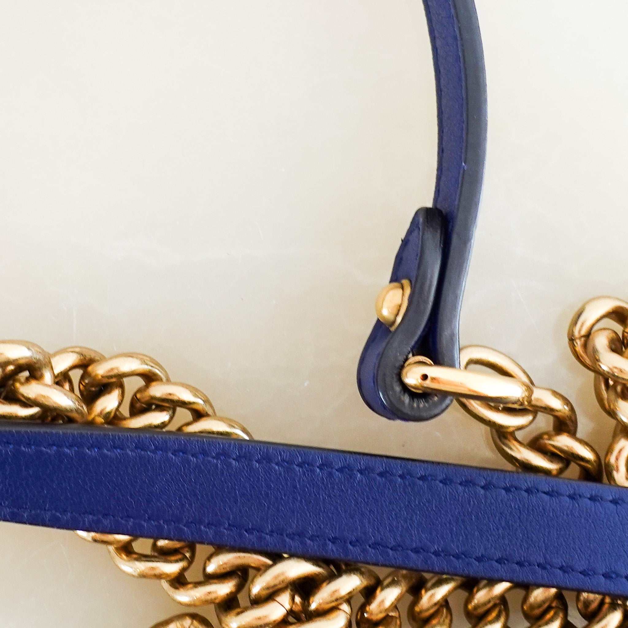 Gucci GG Marmont Velour Shoulder Bag in blue | Authentic Preloved