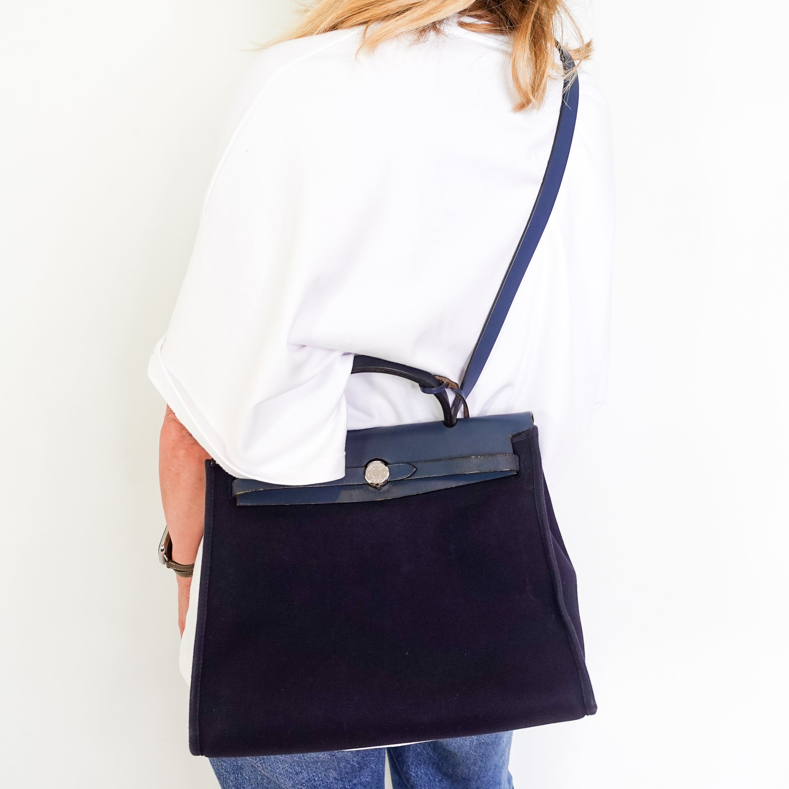 Hermès Navy 30 Canvas Herbag RRP £2300 | Authentic Preloved