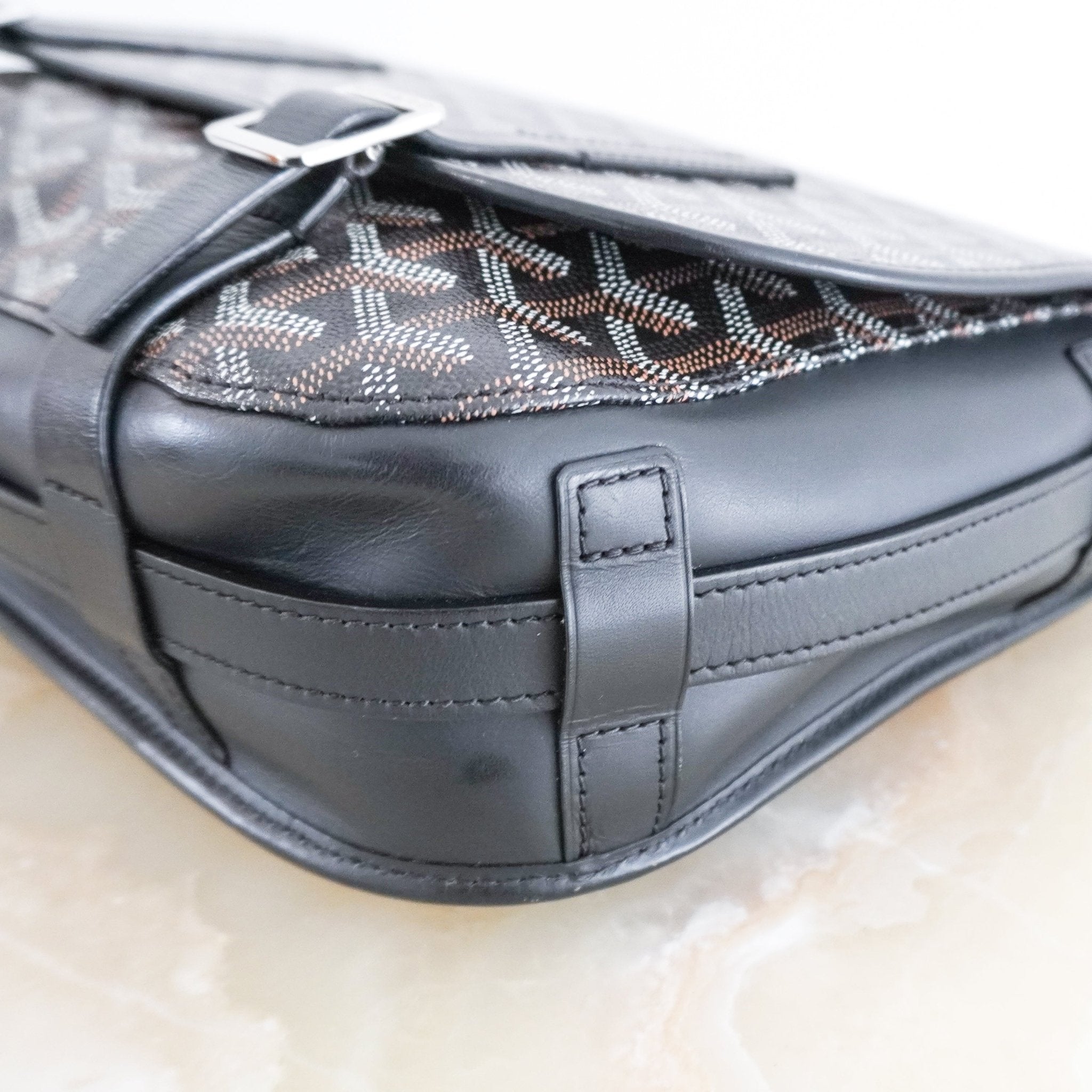 Goyard Black Belvedere MM Messenger Bag RRP £2500 | Authentic Preloved - Reloved Again
