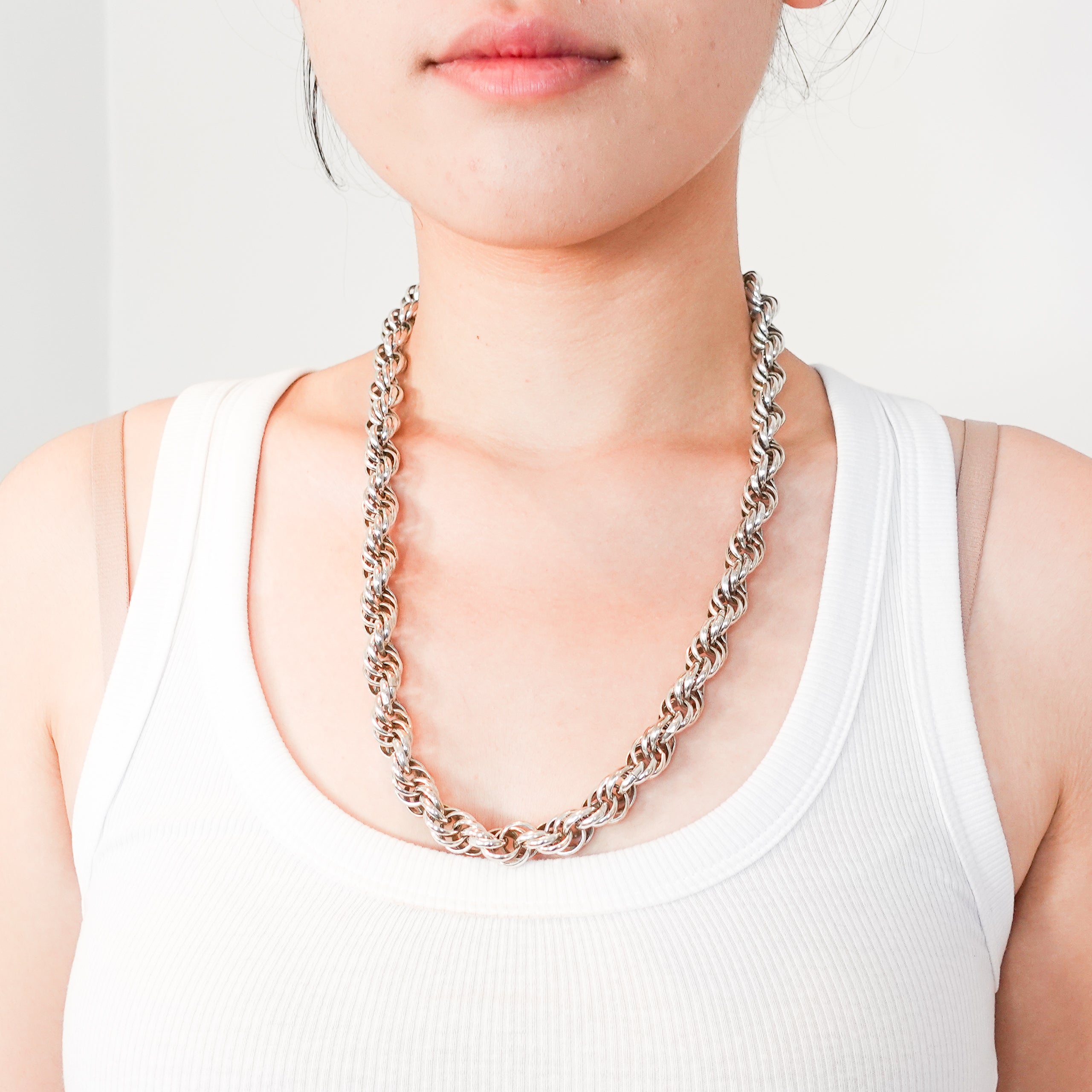 Anne Klein Silver Chunky Interlocking Chain Necklace with Pouch RRP £200 | Authentic Preloved