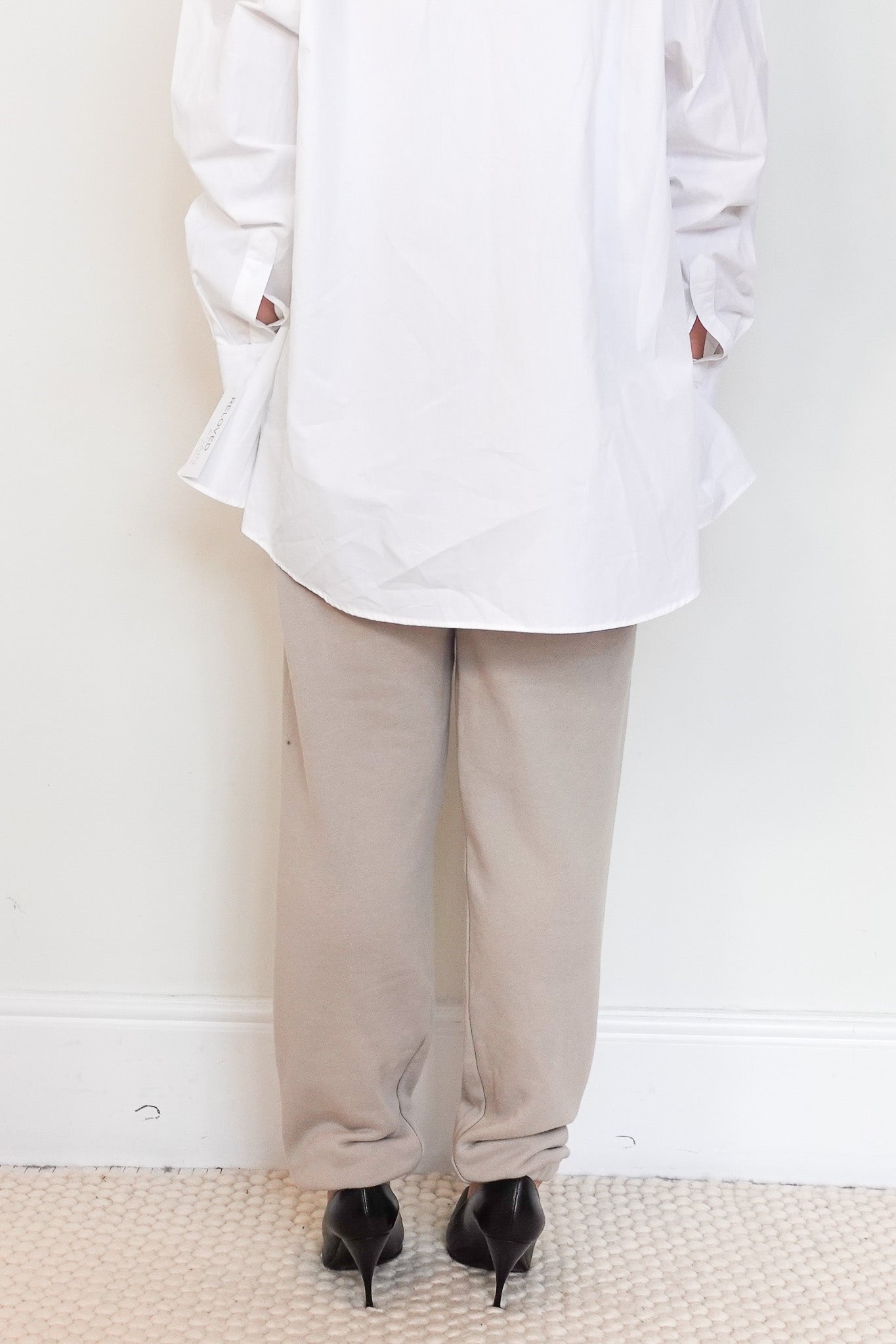 NEW Éterne Beige Cotton Sweatpants RRP £250 | Authentic Preloved - Reloved Again