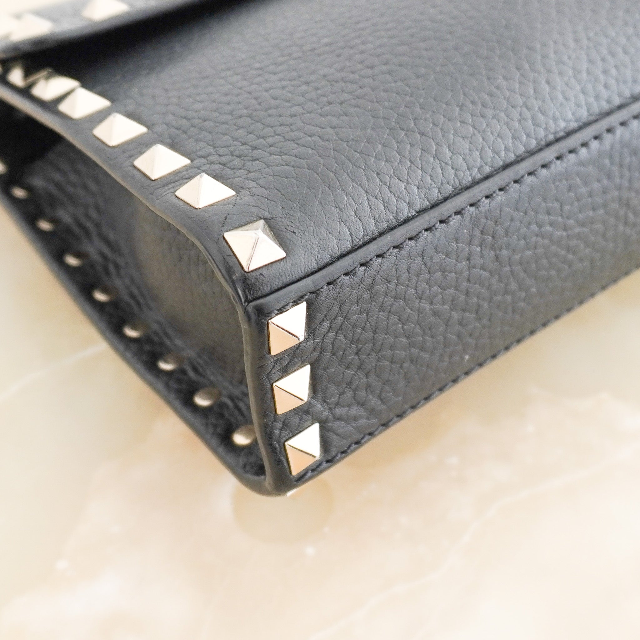 Garavani Rockstud Small Shoulder Bag Grey Grained Calfskin RRP (£1000) | Authentic Preloved - Reloved Again