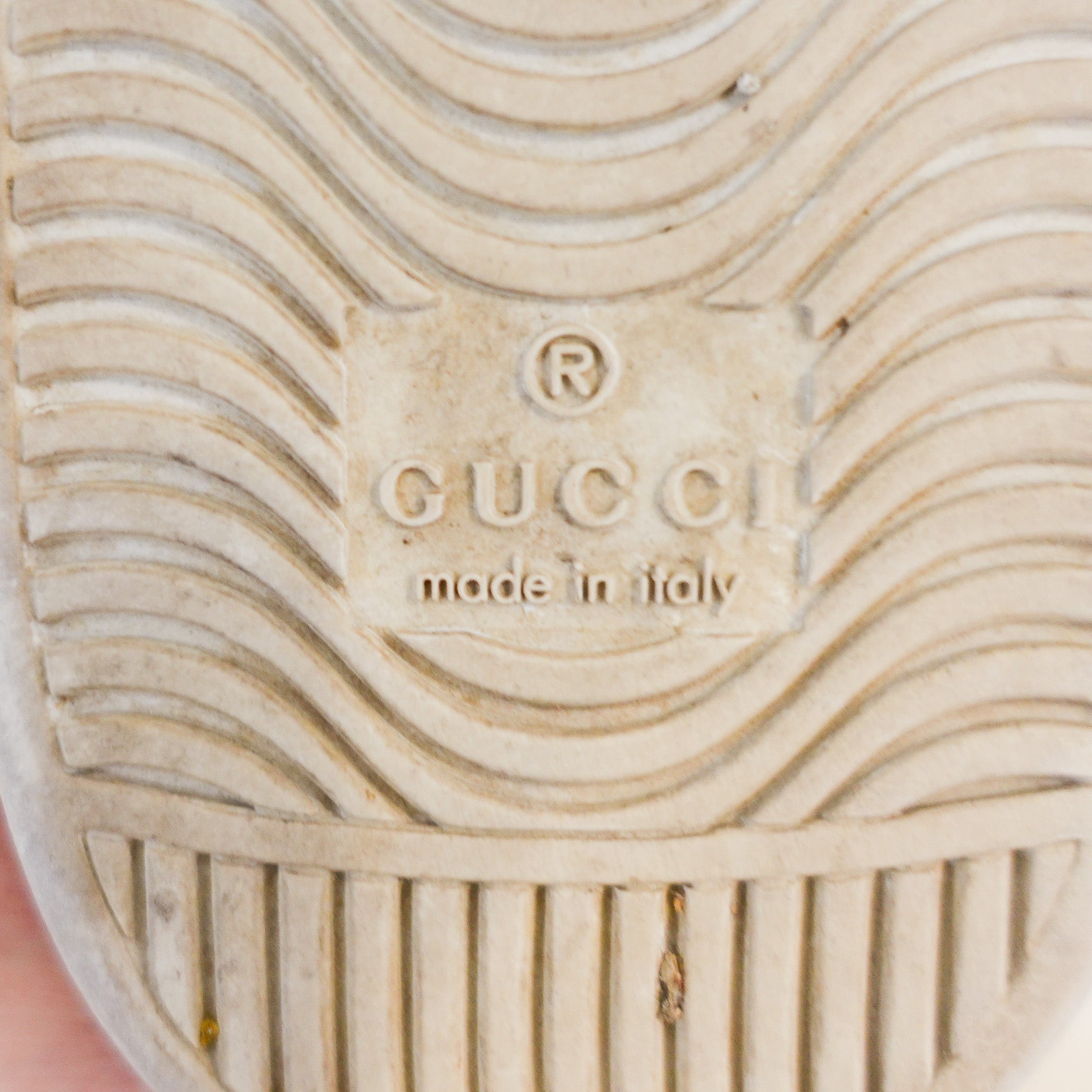 Gucci Ace Beige Sneakers RRP £700 | Authentic Preloved - Reloved Again