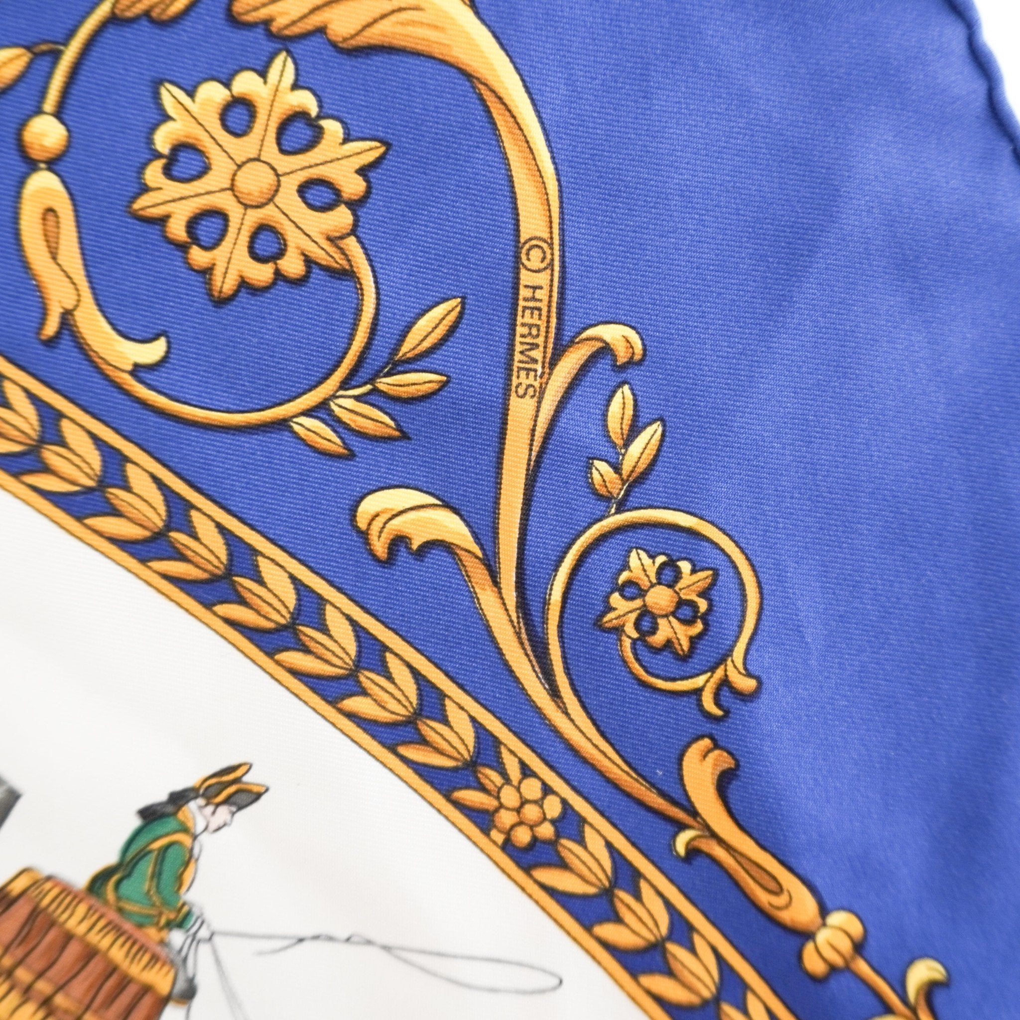 Hermès La Promenade de Longchamps Carré 90 Twill Scarf (RRP £520) | Authentic Preloved FINAL SALE - Reloved Again