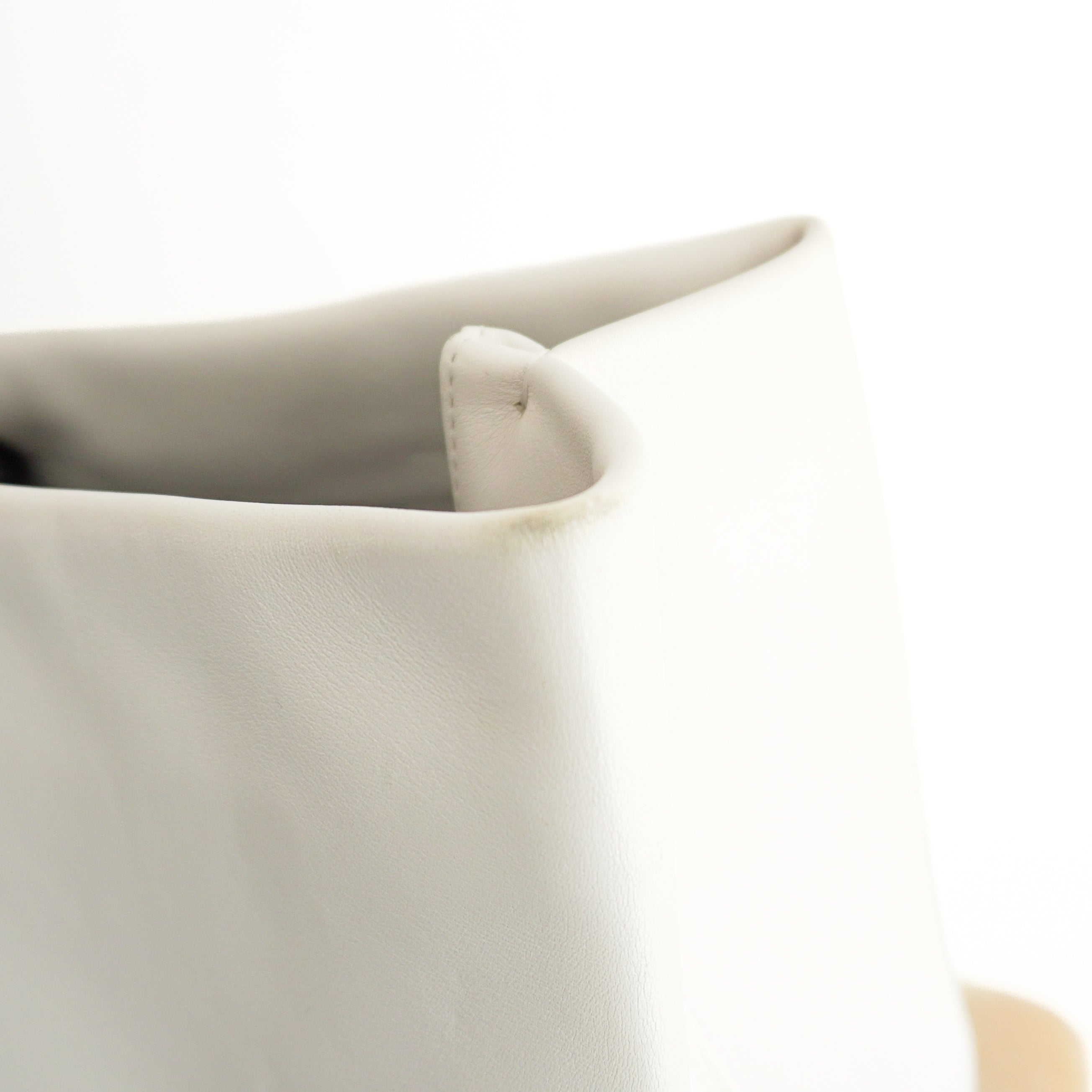 Chanel Essential 31 Rue Cambon White Tote Bag (RRP £2100) | Authentic Preloved