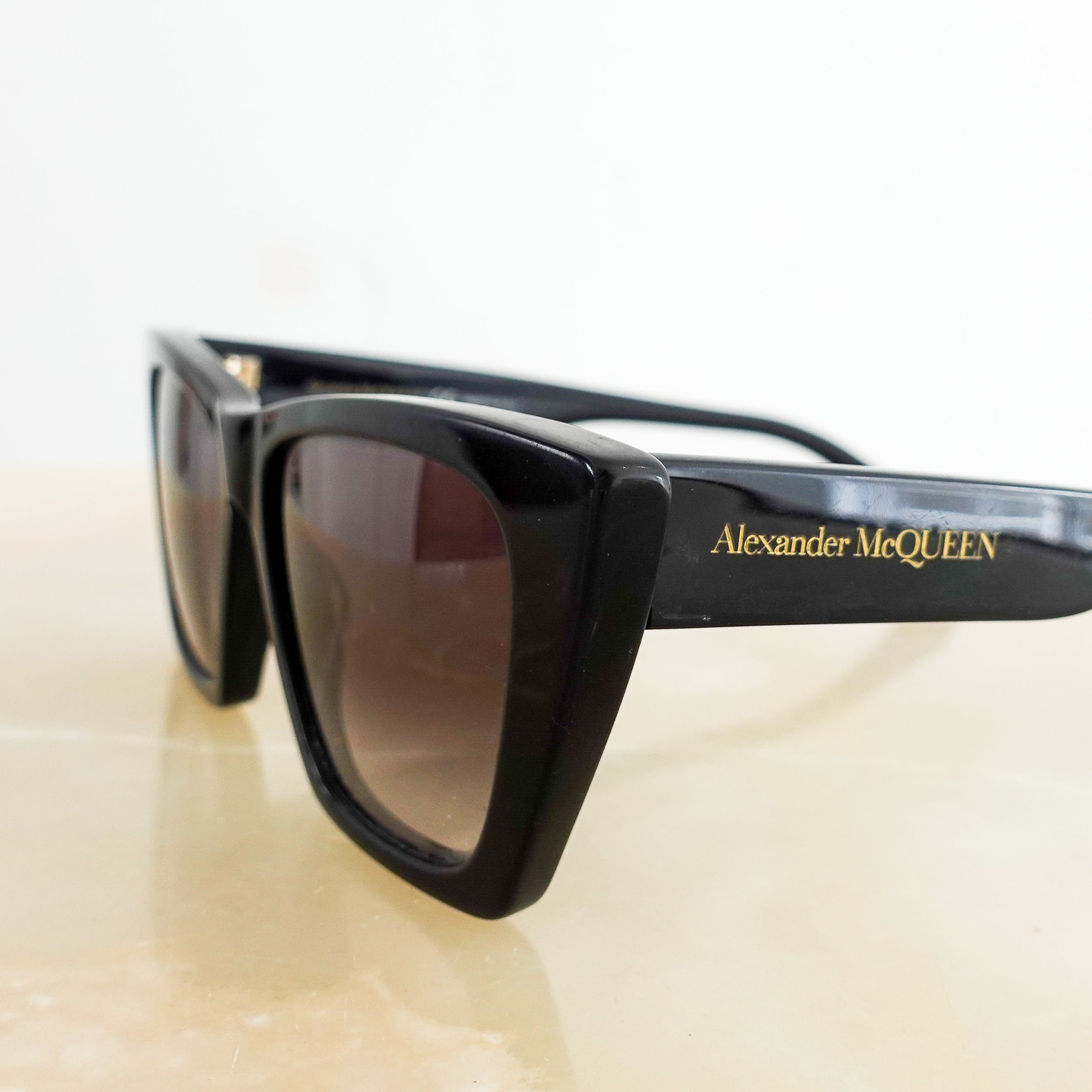 Alexander McQueen Black Sunglasses RRP £225 | Preloved Authentic