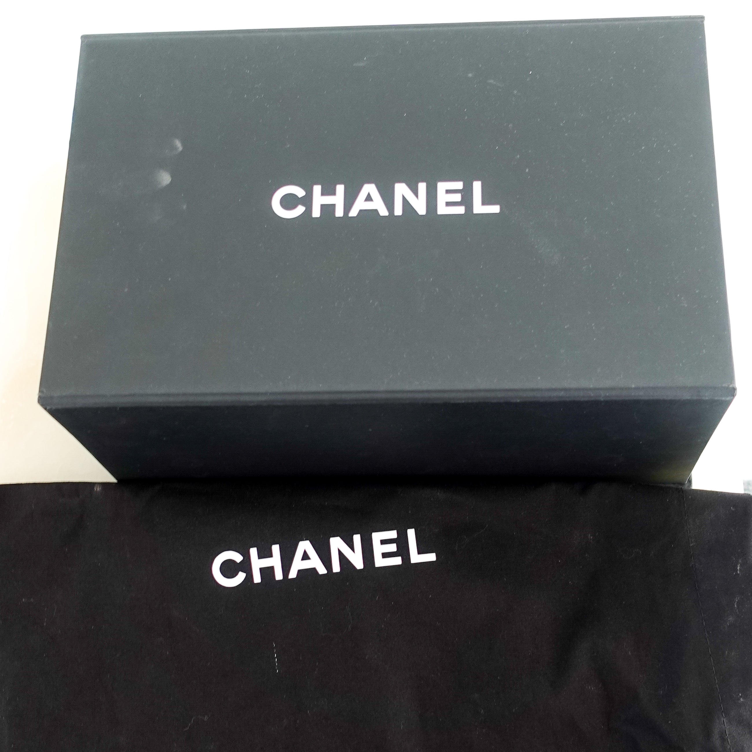 Chanel Chevron fringe clutch Spring 2018 | Authentic Preloved