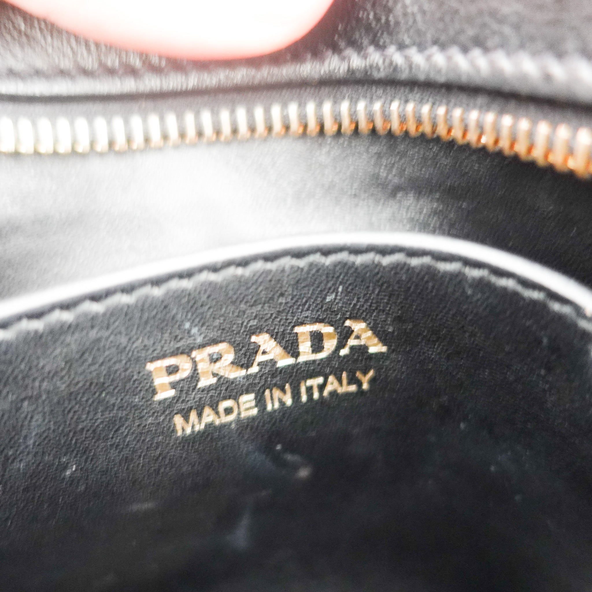 Prada Black & Green Esplanade Crossbody RRP £1K | Authentic Preloved - Reloved Again