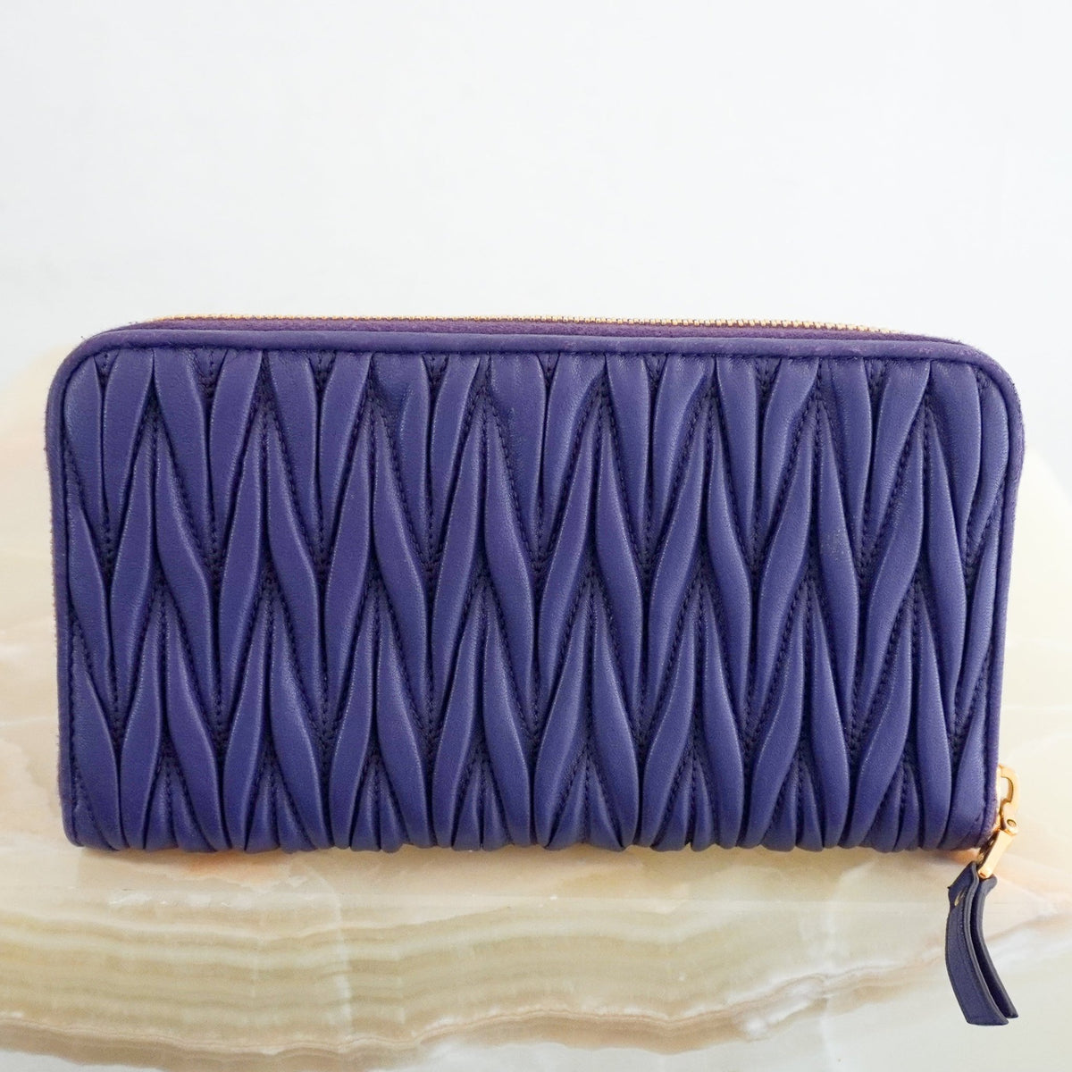 Miu Miu Matelassé Wallet (RRP £710)| Authentic Preloved