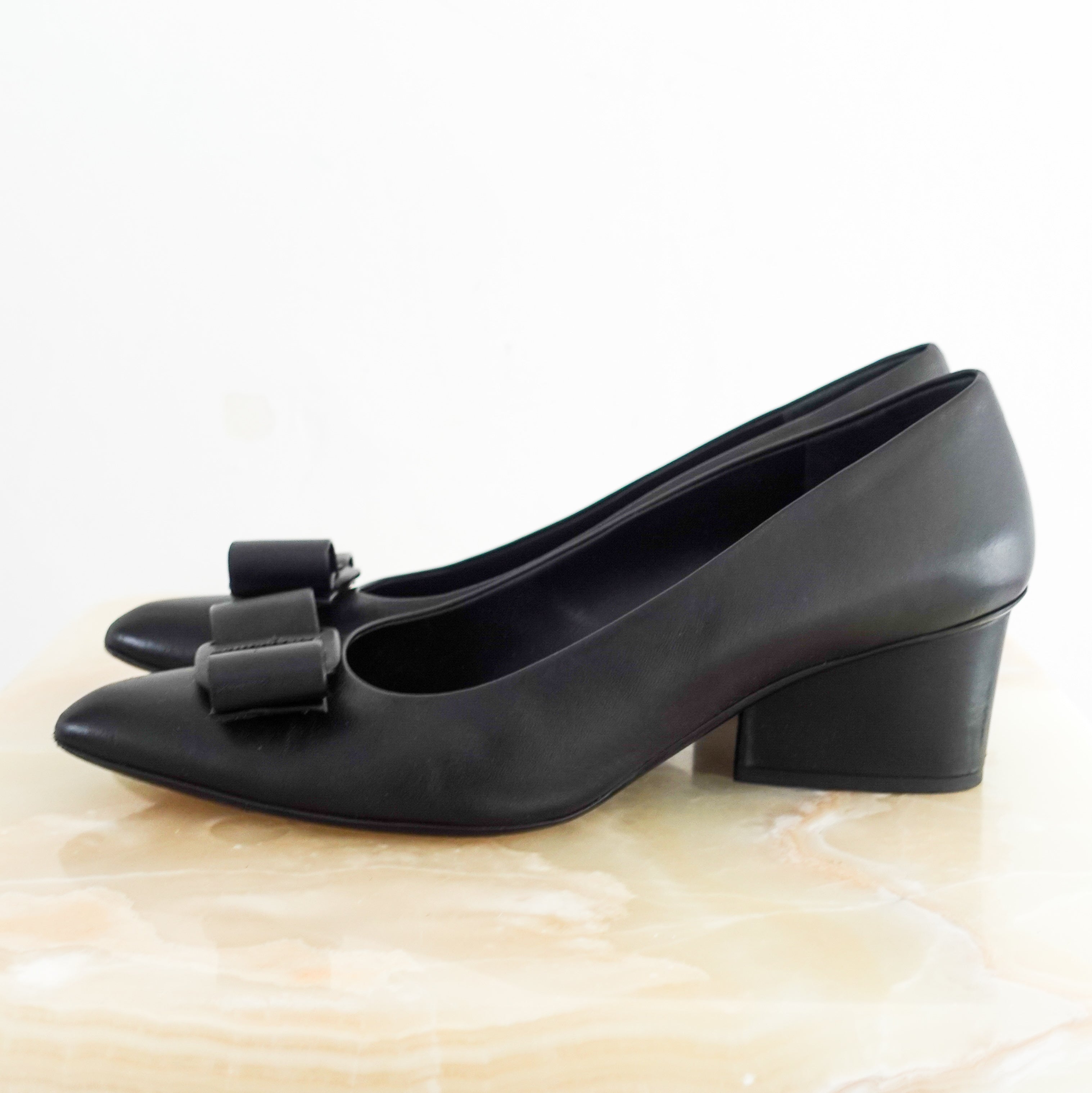 Salvatore Ferragamo Black Pumps RRP £650 | Authentic Preloved