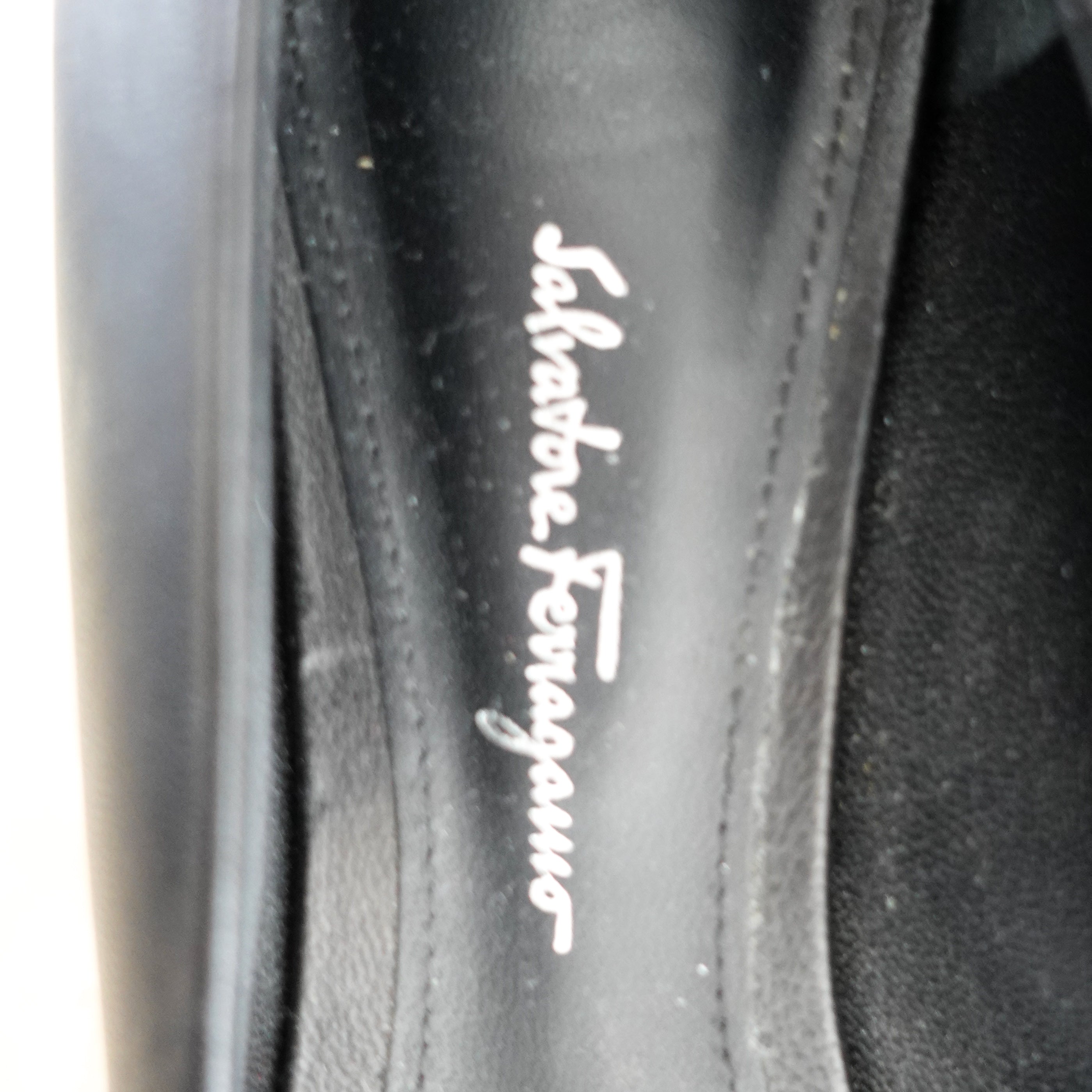 Salvatore Ferragamo Black Pumps RRP £650 | Authentic Preloved