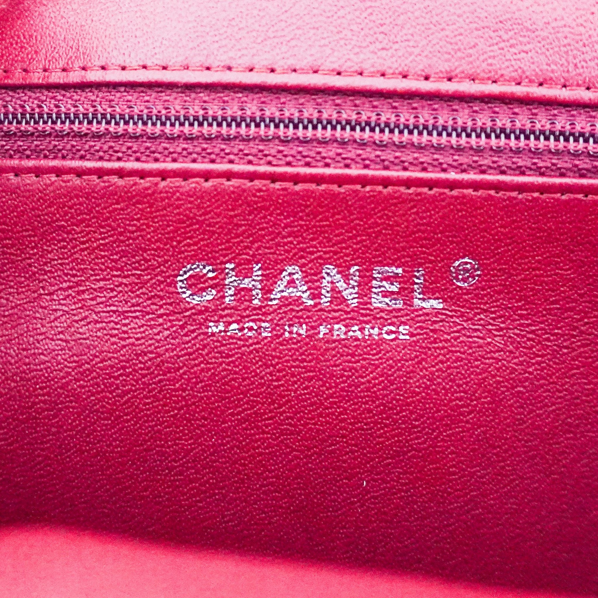 Chanel Quilted Kisslock Lambskin Clutch in Burgundy | Authentic Preloved - Reloved Again