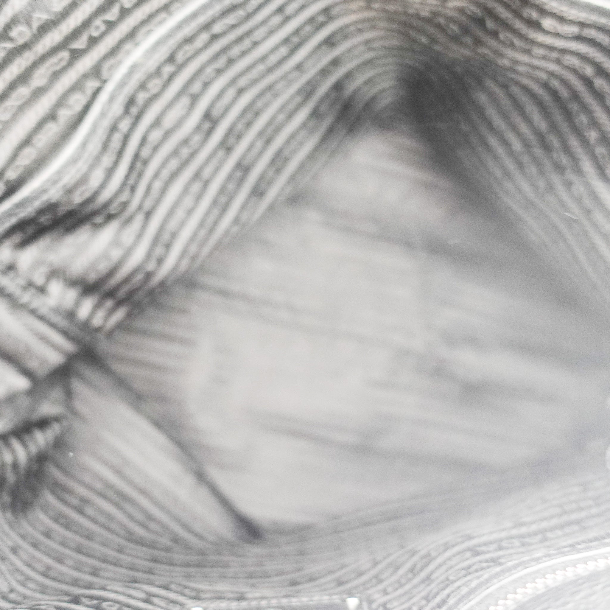 Prada Vitello Daino black Tote Bag | Authentic Preloved - Reloved Again