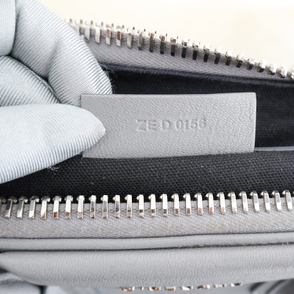 Givenchy Medium Antigona Bag Pearl Grey Sugar (RRP £1690) | Authentic Preloved - Reloved Again