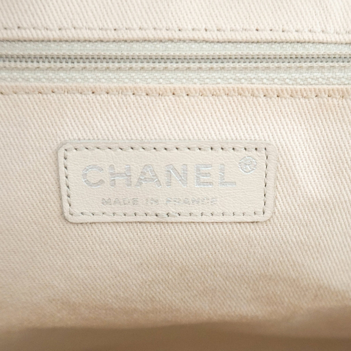 Chanel Vintage Beige Quilted Caviar Leather Zip Top Shoulder Bag | Authentic Preloved - Reloved Again