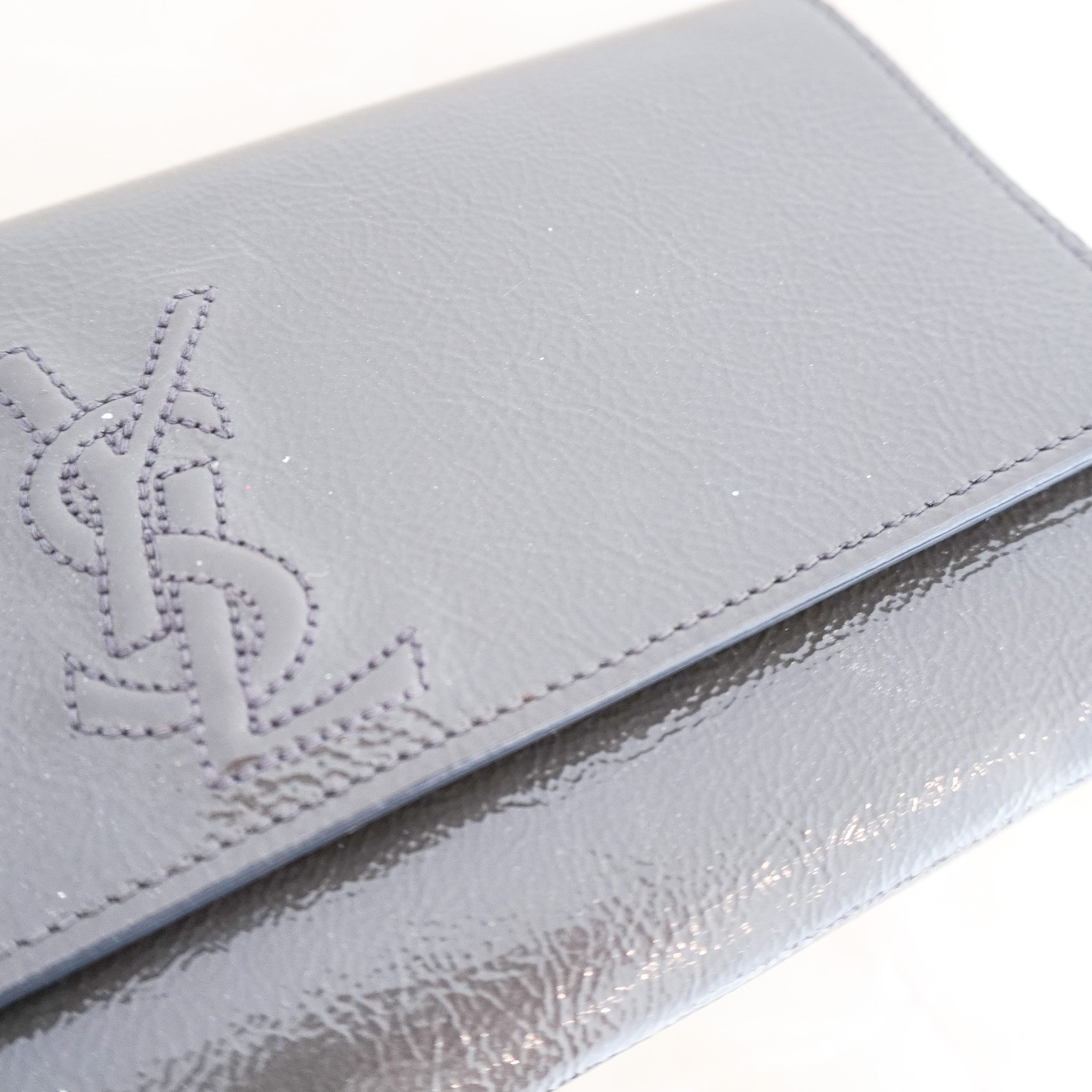 Saint Laurent Medium Front Flap Pouch in Grey Patent Leather (RRP £750) | Authentic Preloved