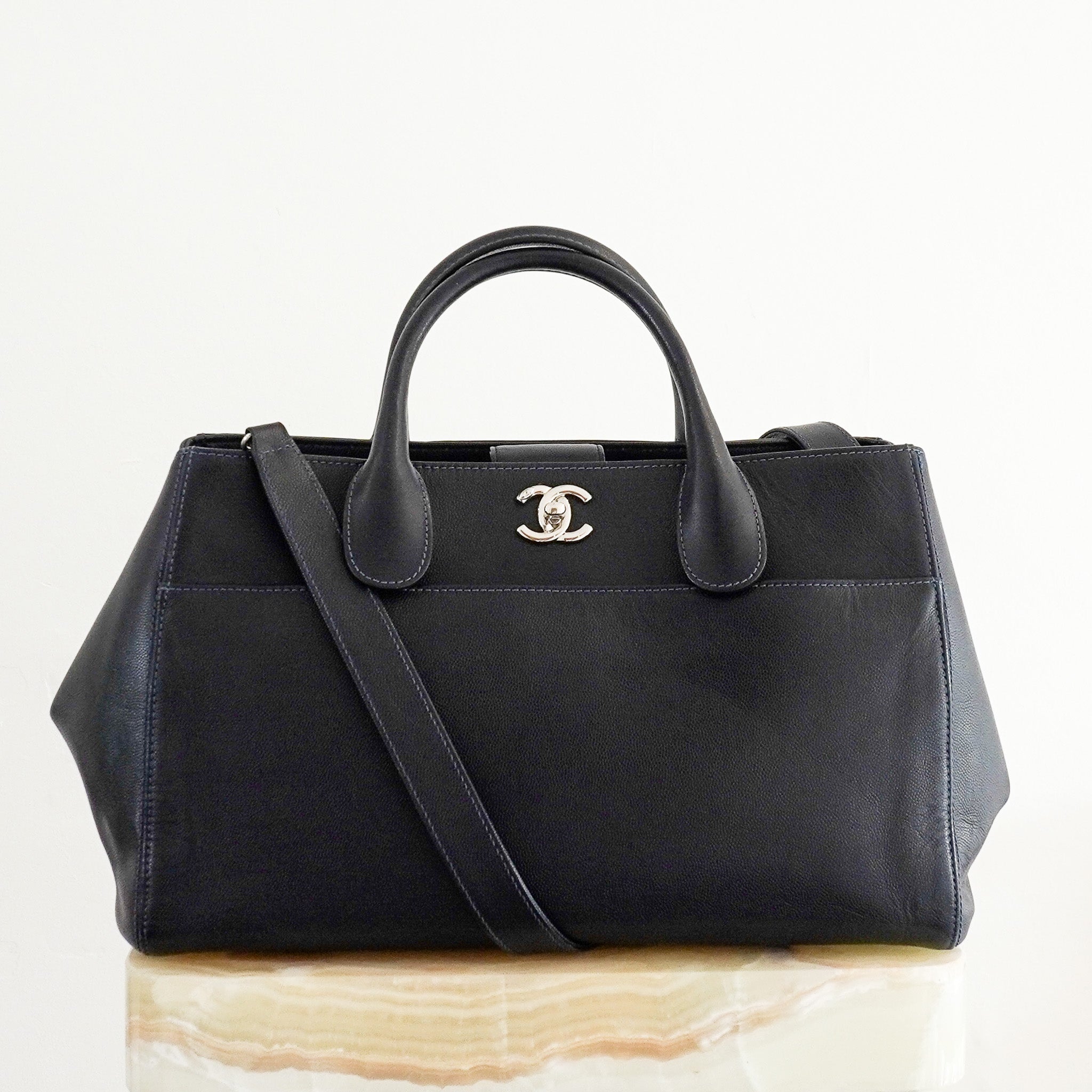 Chanel Medium Executive Cerf Tote Bag in Navy RRP £3,380 | Authentic Preloved