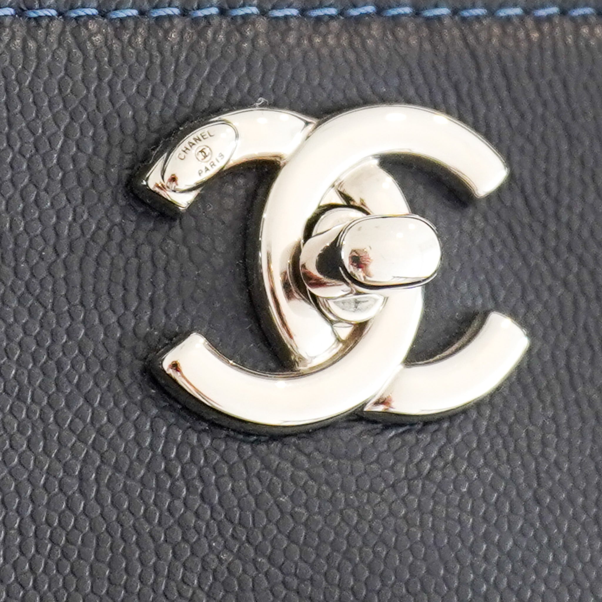 Chanel Medium Executive Cerf Tote Bag in Navy RRP £3,380 | Authentic Preloved